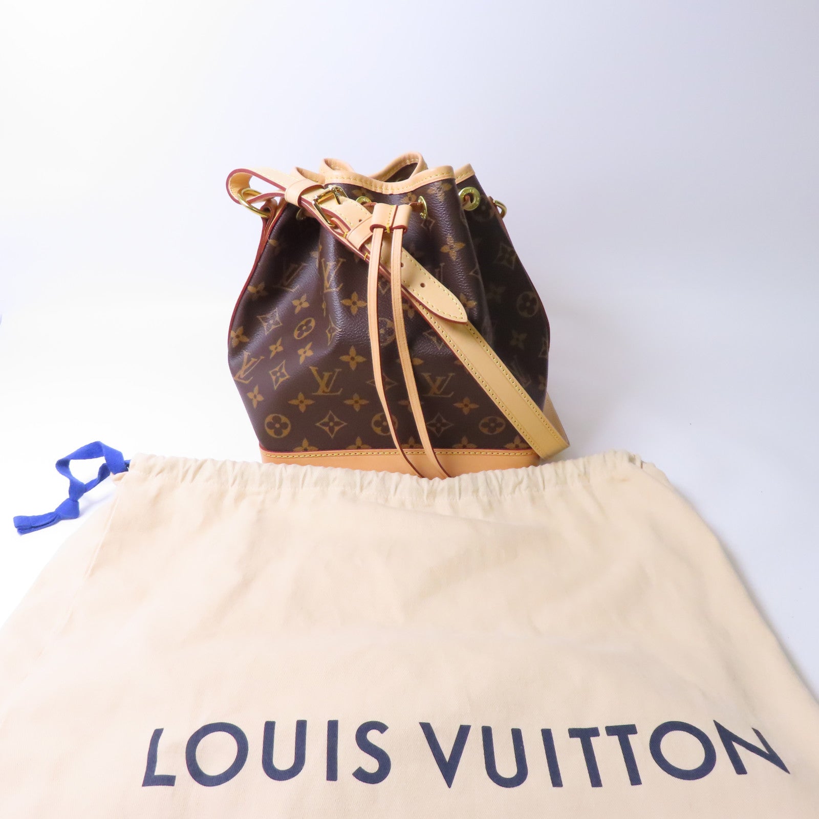 LOUIS VUITTON Monogram Noe BB金扣肩背袋啡色