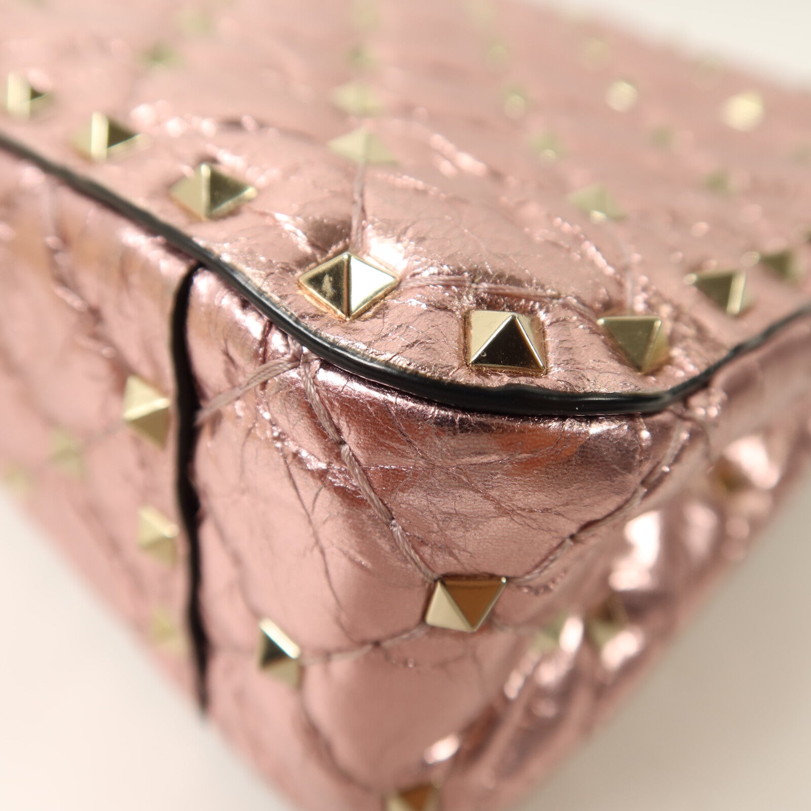 Valentino 牛皮皮革Rockstud Spike Medium手挽肩背兩用袋
