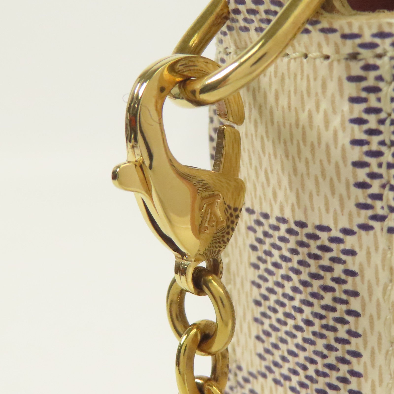 LOUIS VUITTON Damier Azur Felicie Pochette金扣鏈帶肩背袋