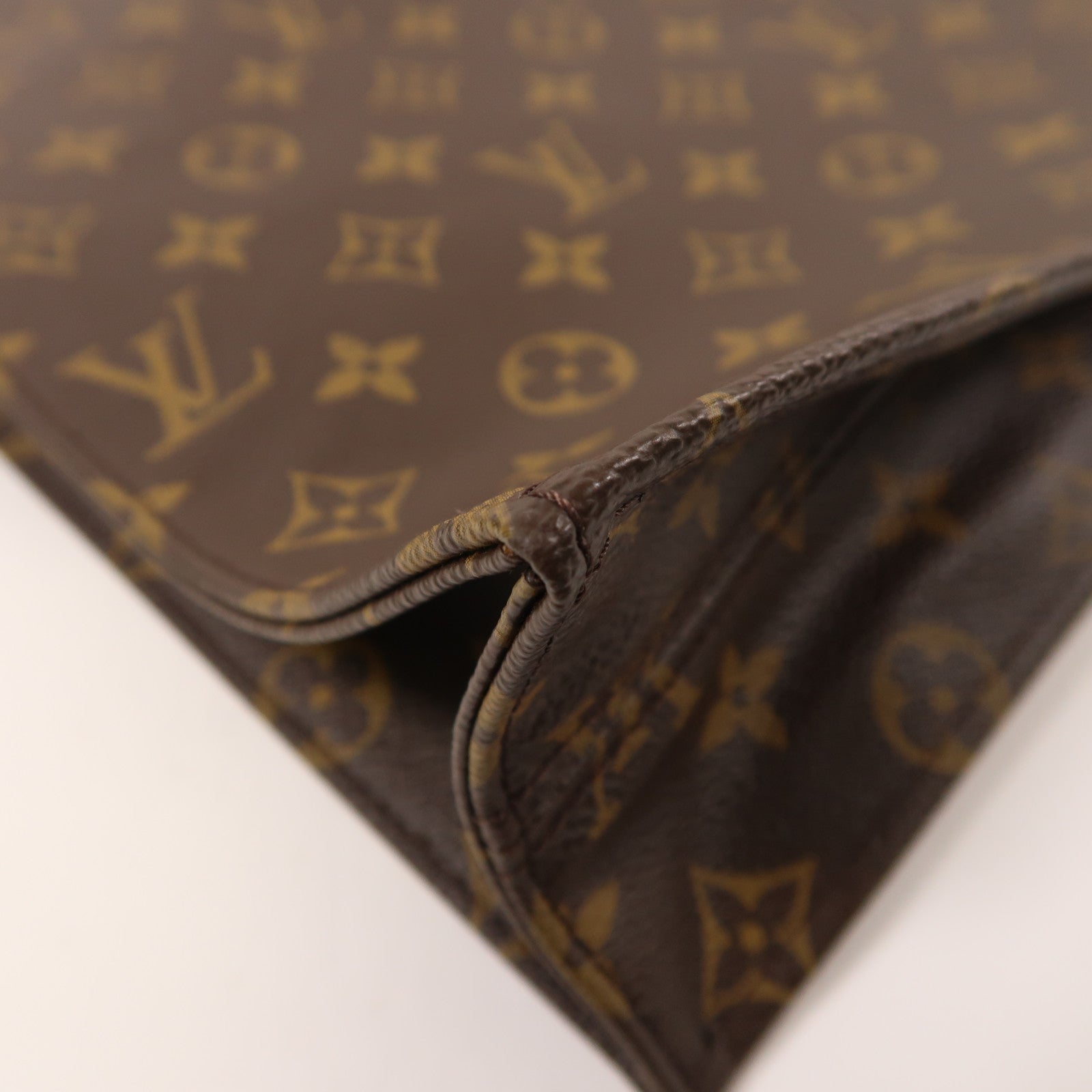 LOUIS VUITTON Monogram Sac Plat金扣手挽袋