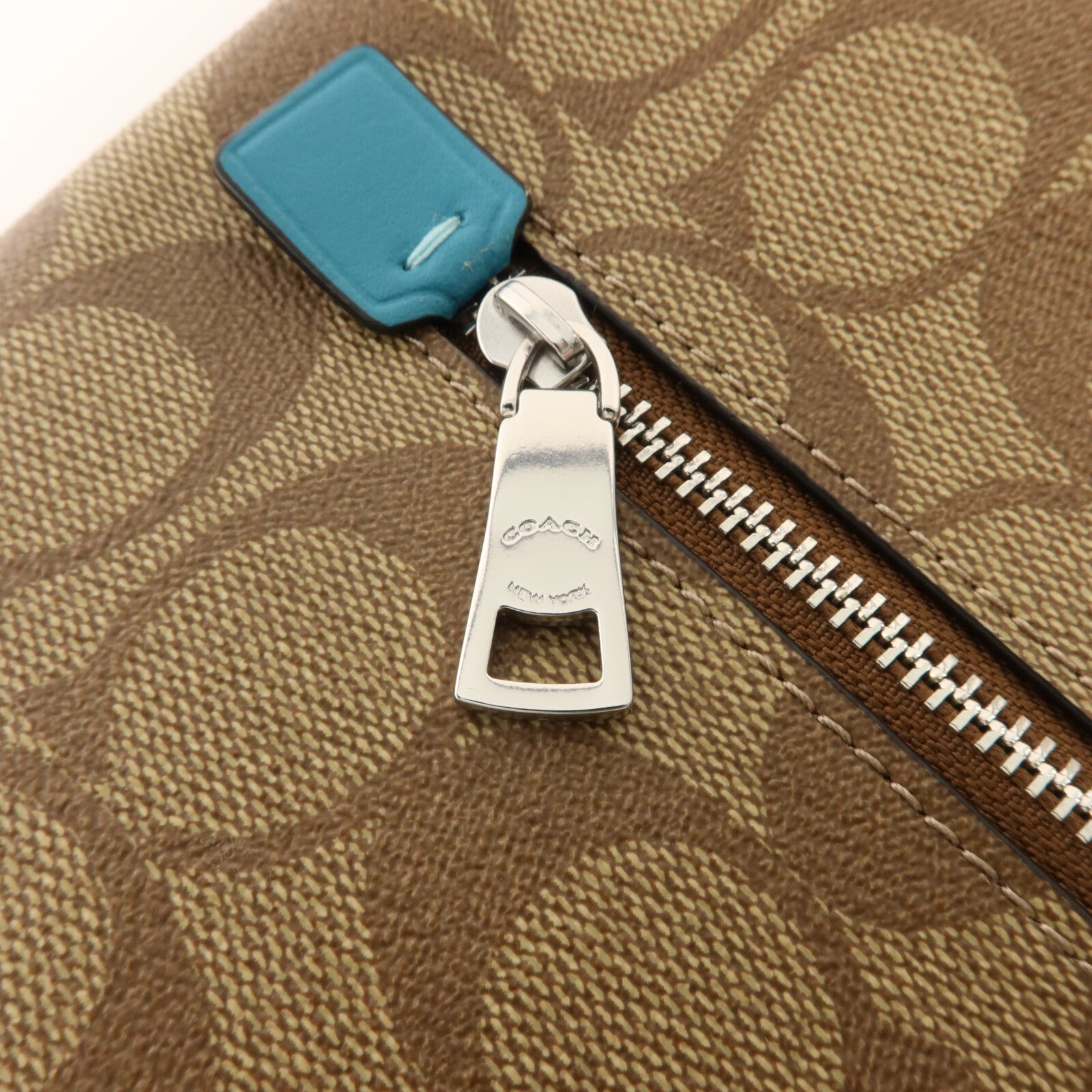 COACH 塗層帆布Shoulder Bag肩背袋