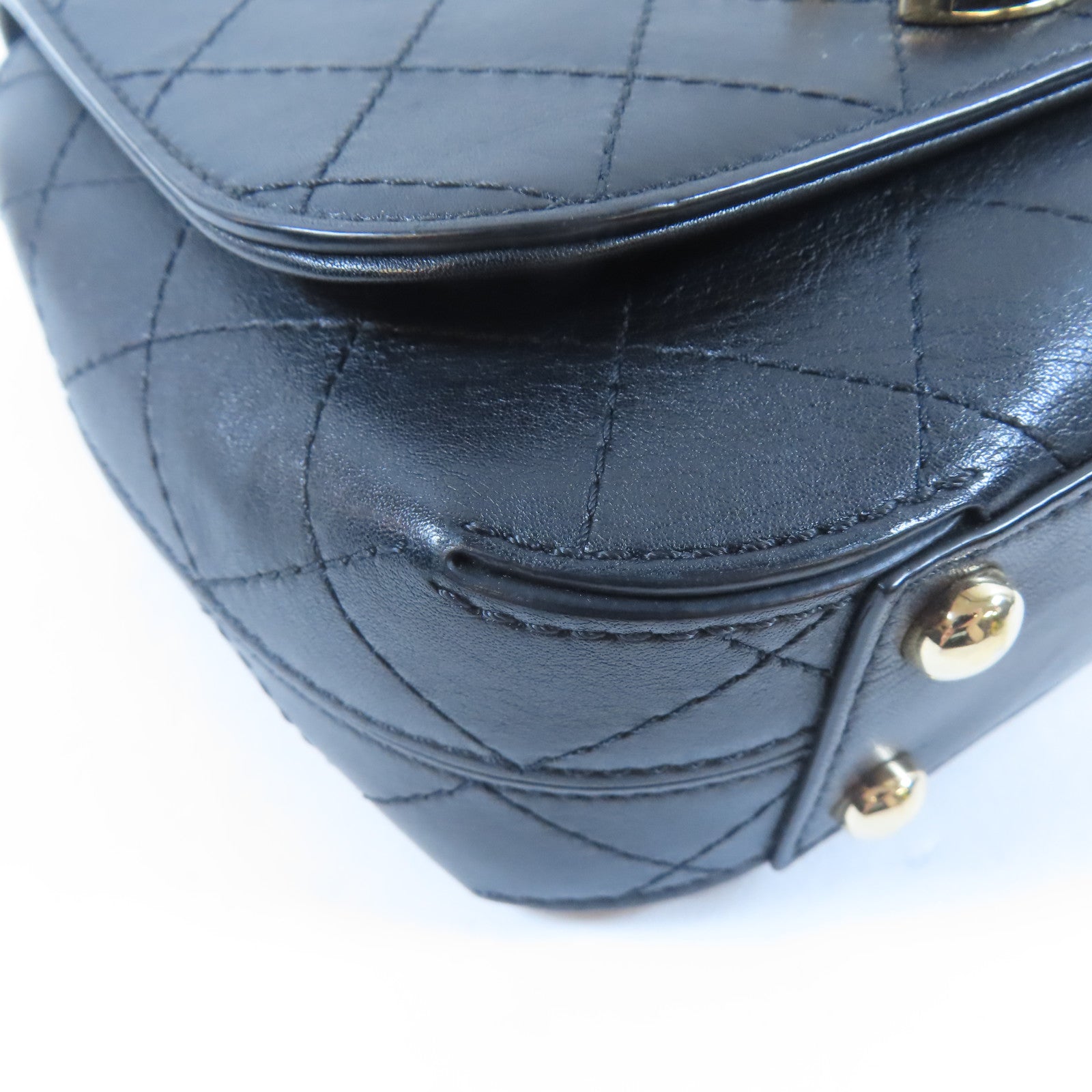 CHANEL 【激減優惠】菱格牛皮皮革CC Stitched Flap金扣鏈帶肩背袋黑色