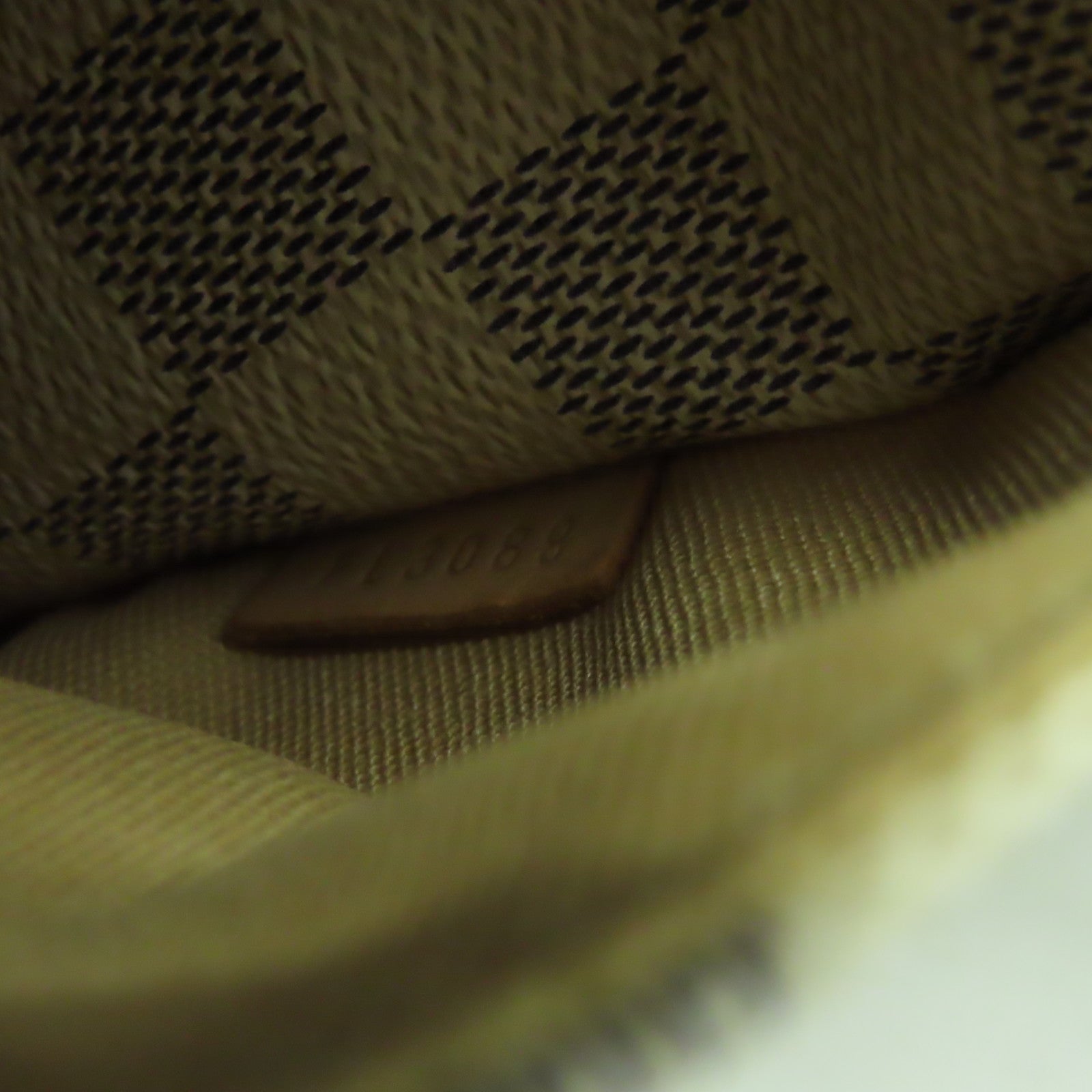LOUIS VUITTON 【激減優惠】Damier Totally PM金扣手挽肩背兩用袋白色
