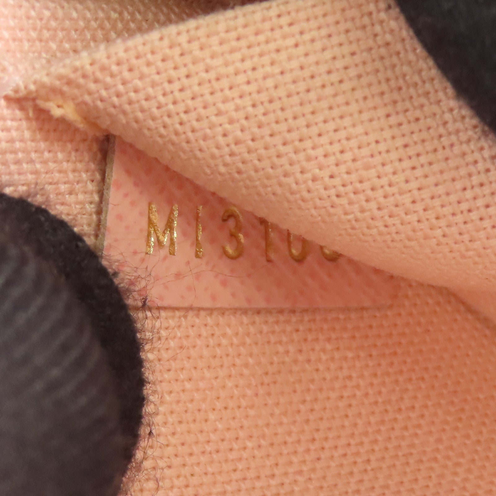 LOUIS VUITTON Damier Azur Felicie Pochette金扣鏈帶肩背袋