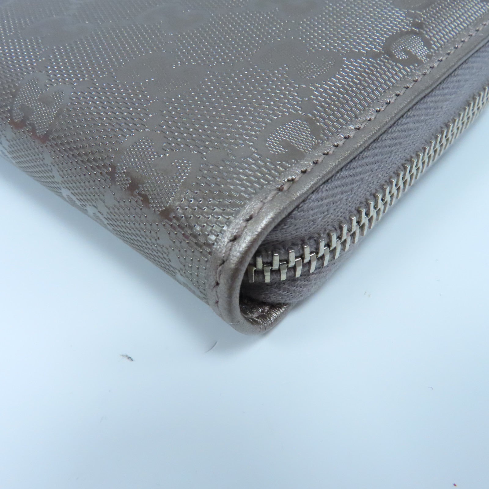 GUCCI 塗層帆布Long Wallet銀扣長錢包米色
