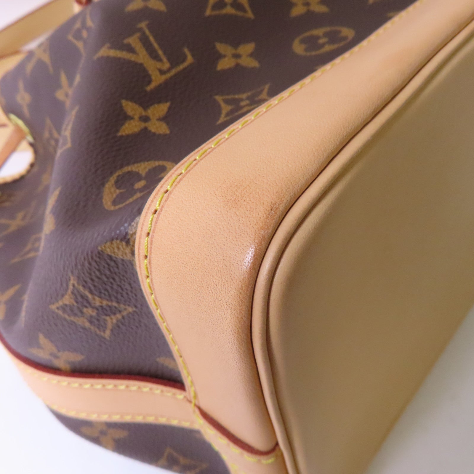 LOUIS VUITTON Monogram Noe BB金扣肩背袋啡色