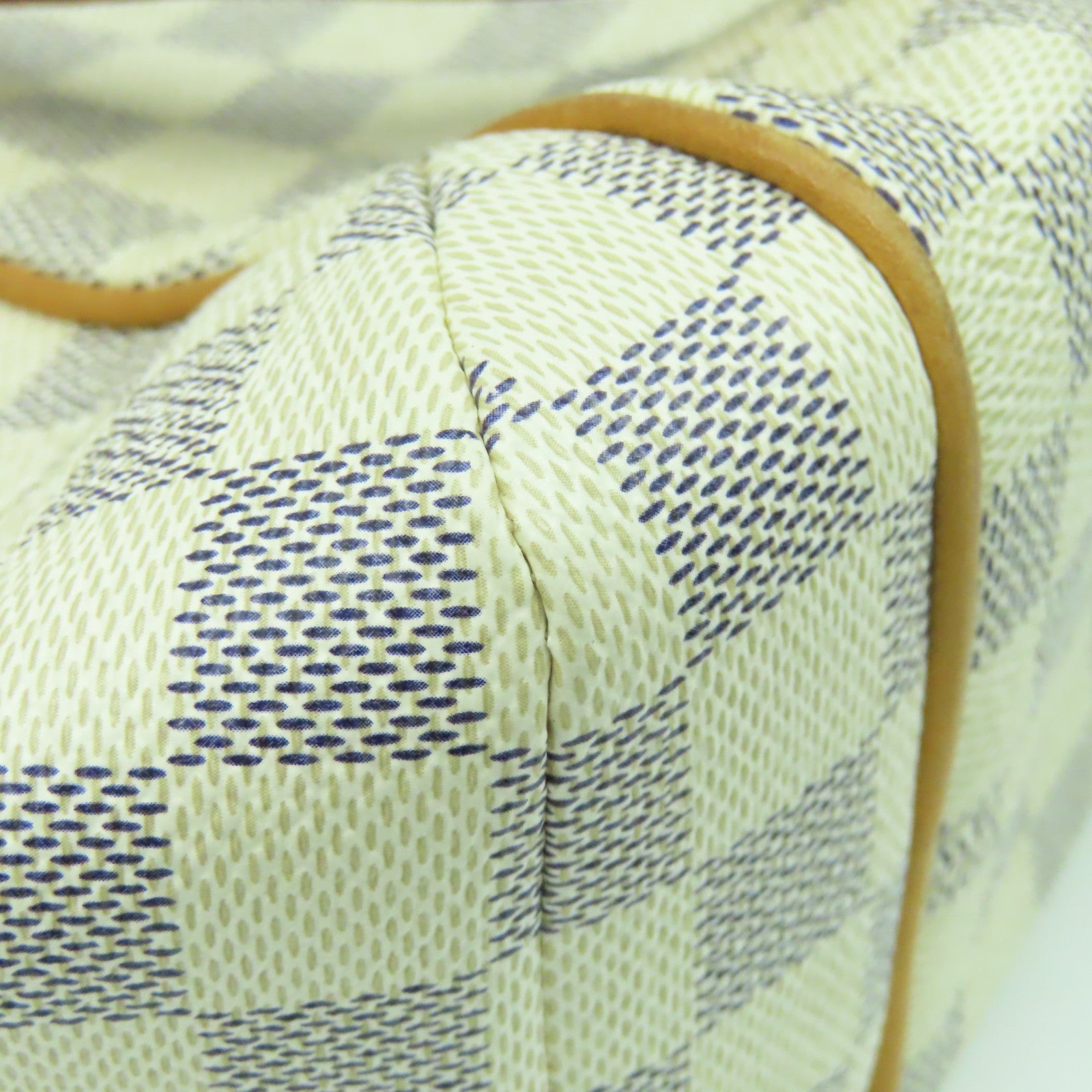 LOUIS VUITTON 【激減優惠】Damier Totally PM金扣手挽肩背兩用袋白色