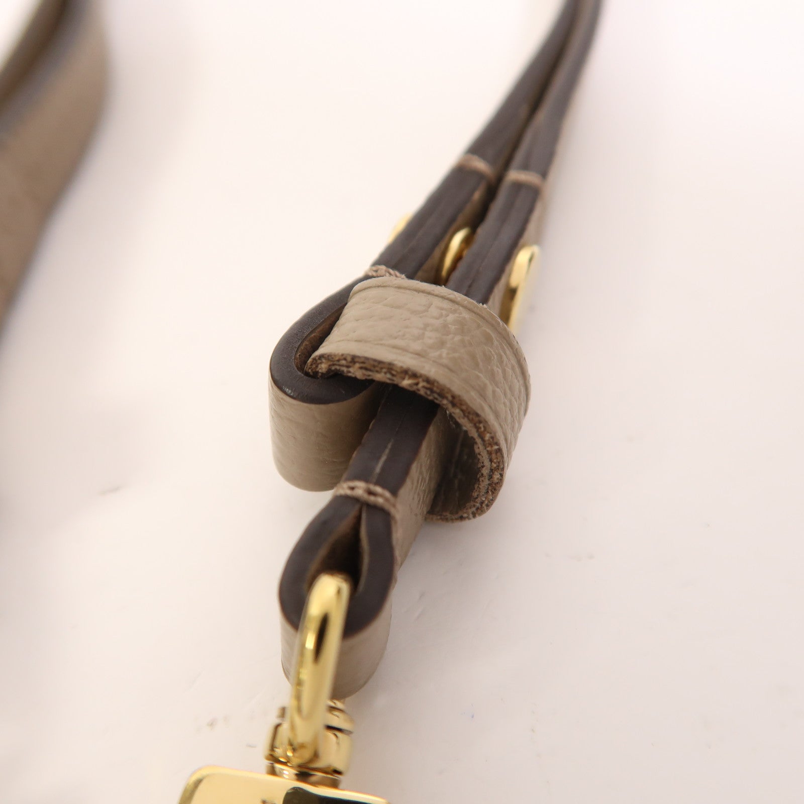 LOUIS VUITTON Monogram Empreinte Easy Pouch On Strap金扣肩背袋