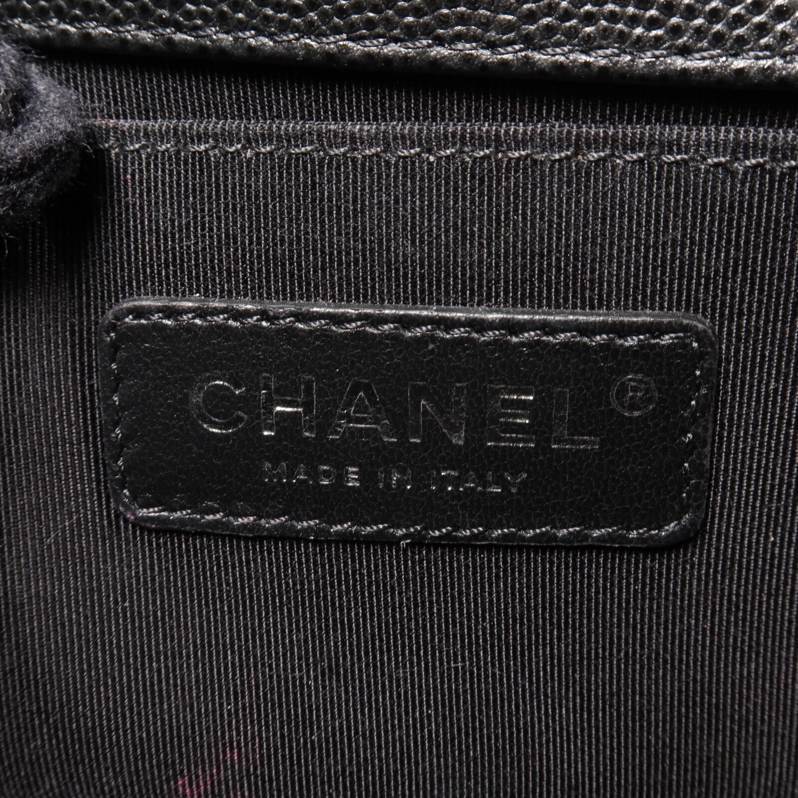 CHANEL 牛皮皮革Boy 20鏈帶肩背袋