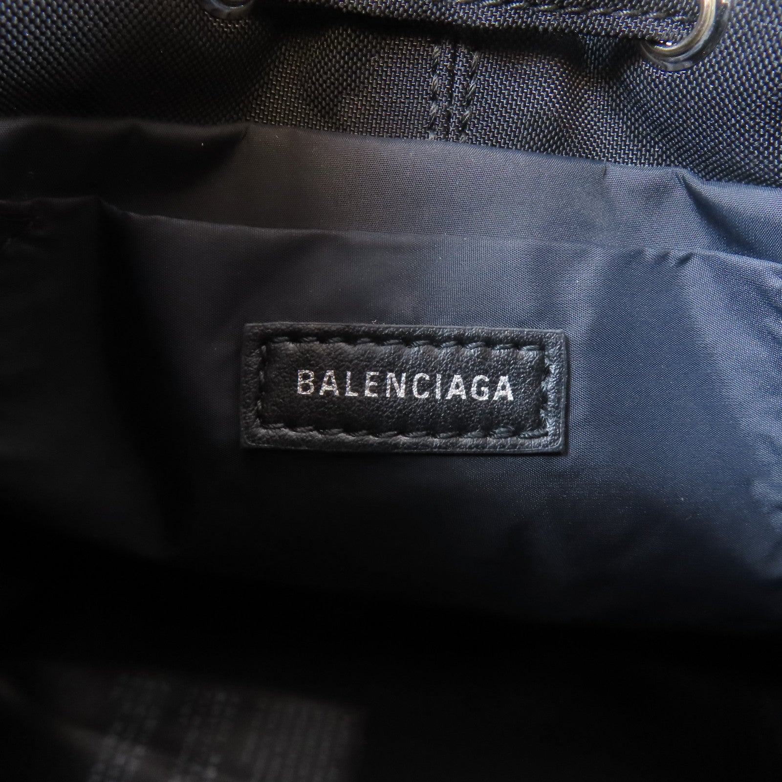 BALENCIAGA 尼龍Bucket銀扣手挽肩背兩用袋黑色