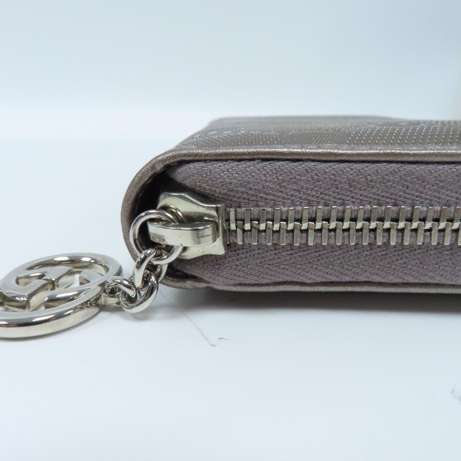 GUCCI 塗層帆布Long Wallet銀扣長錢包米色