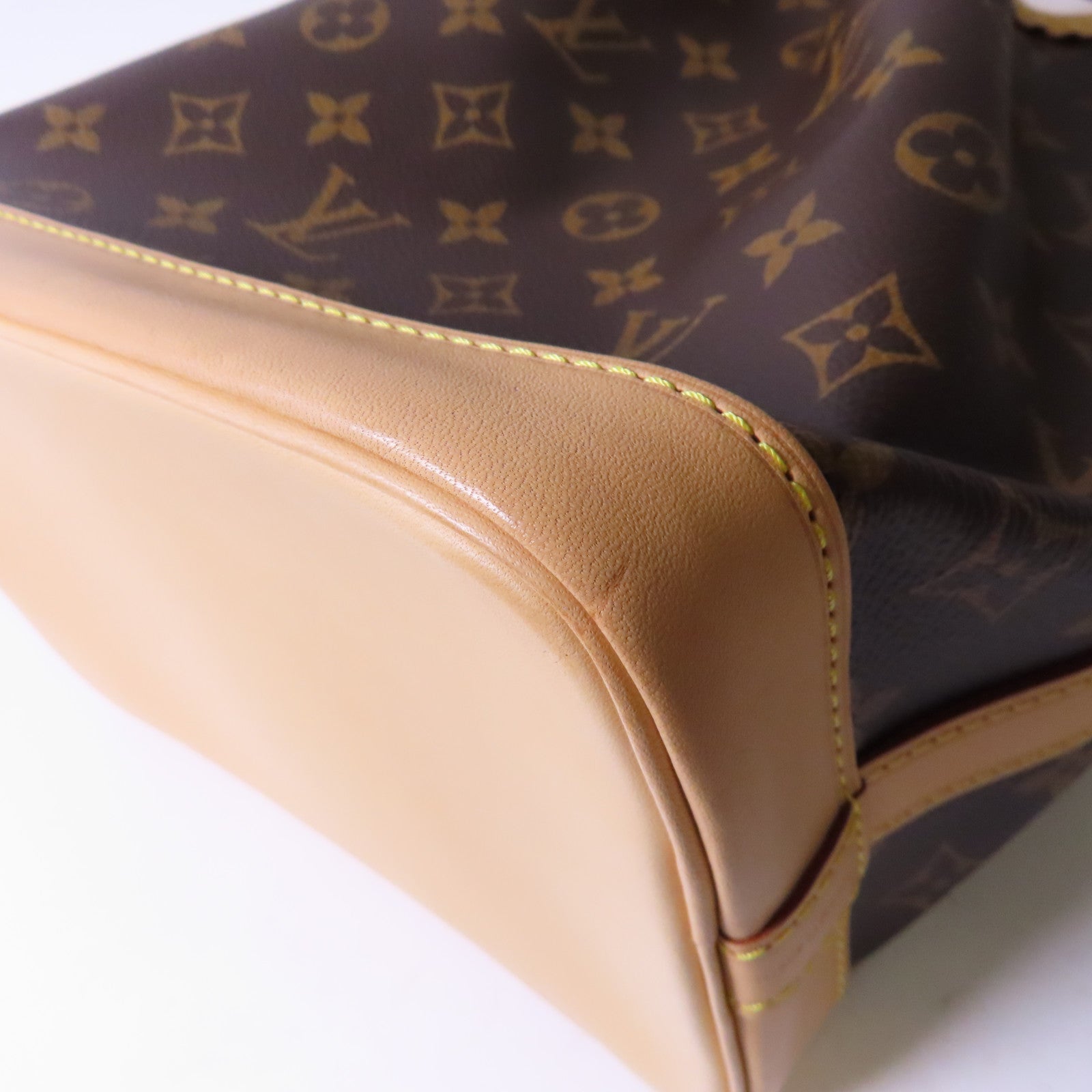 LOUIS VUITTON Monogram Noe BB金扣肩背袋啡色