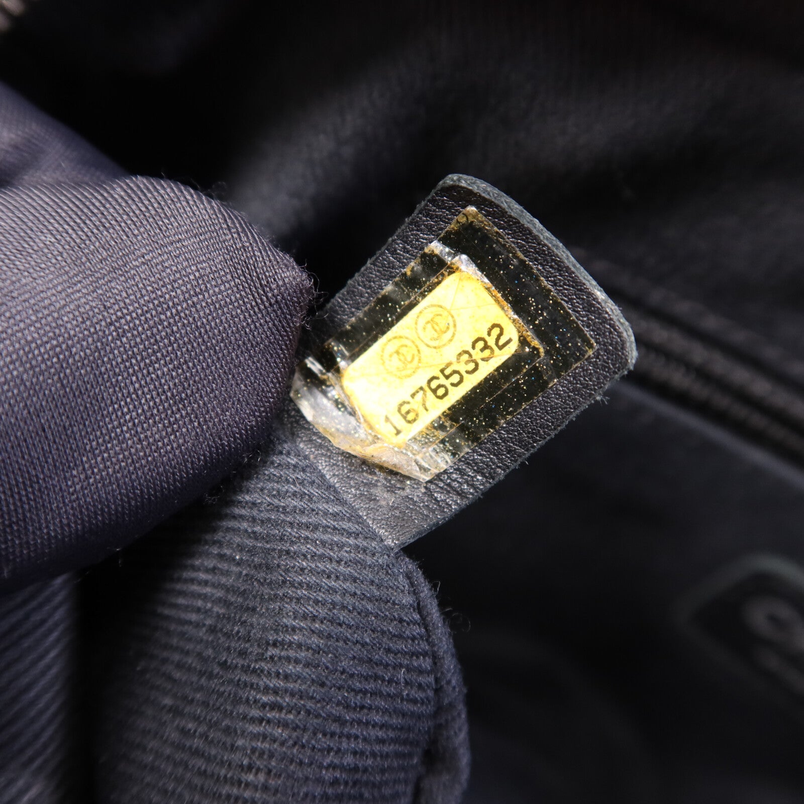 CHANEL 牛皮皮革Chain Shoulder Bag銀扣鏈帶肩背袋