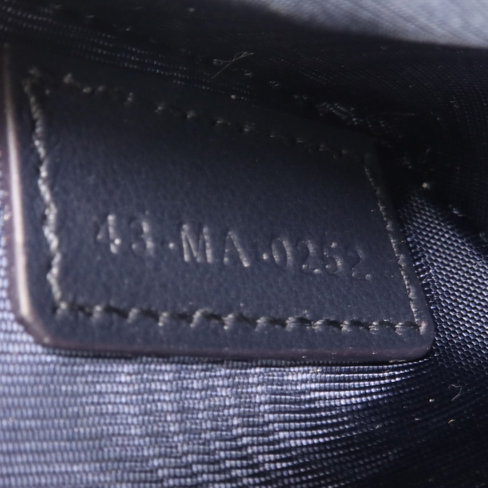 Dior 牛皮皮革Key Chain金扣鎖匙包