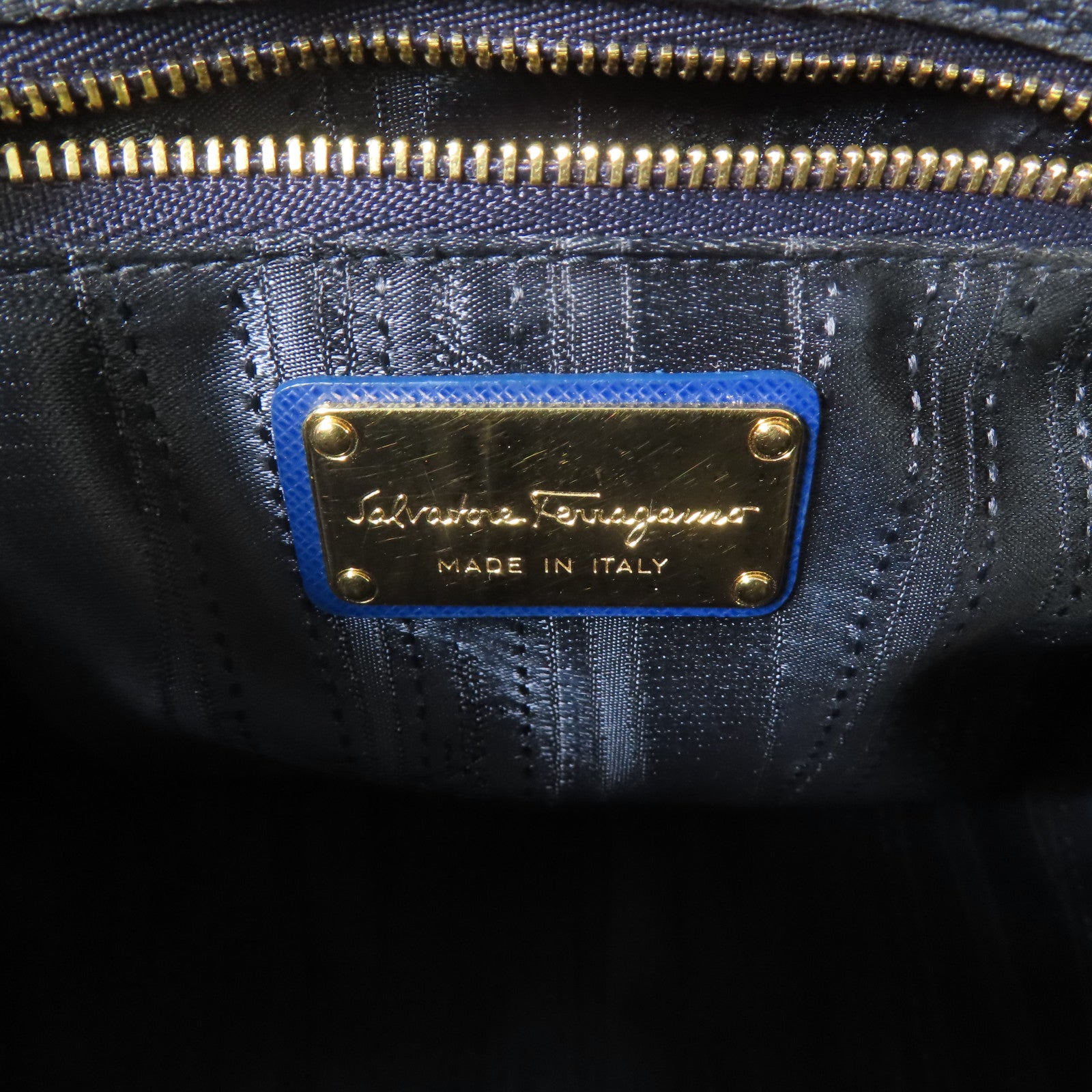 Salvatore Ferragamo 牛皮皮革2 Way Shoulder金扣手挽肩背兩用袋藍色