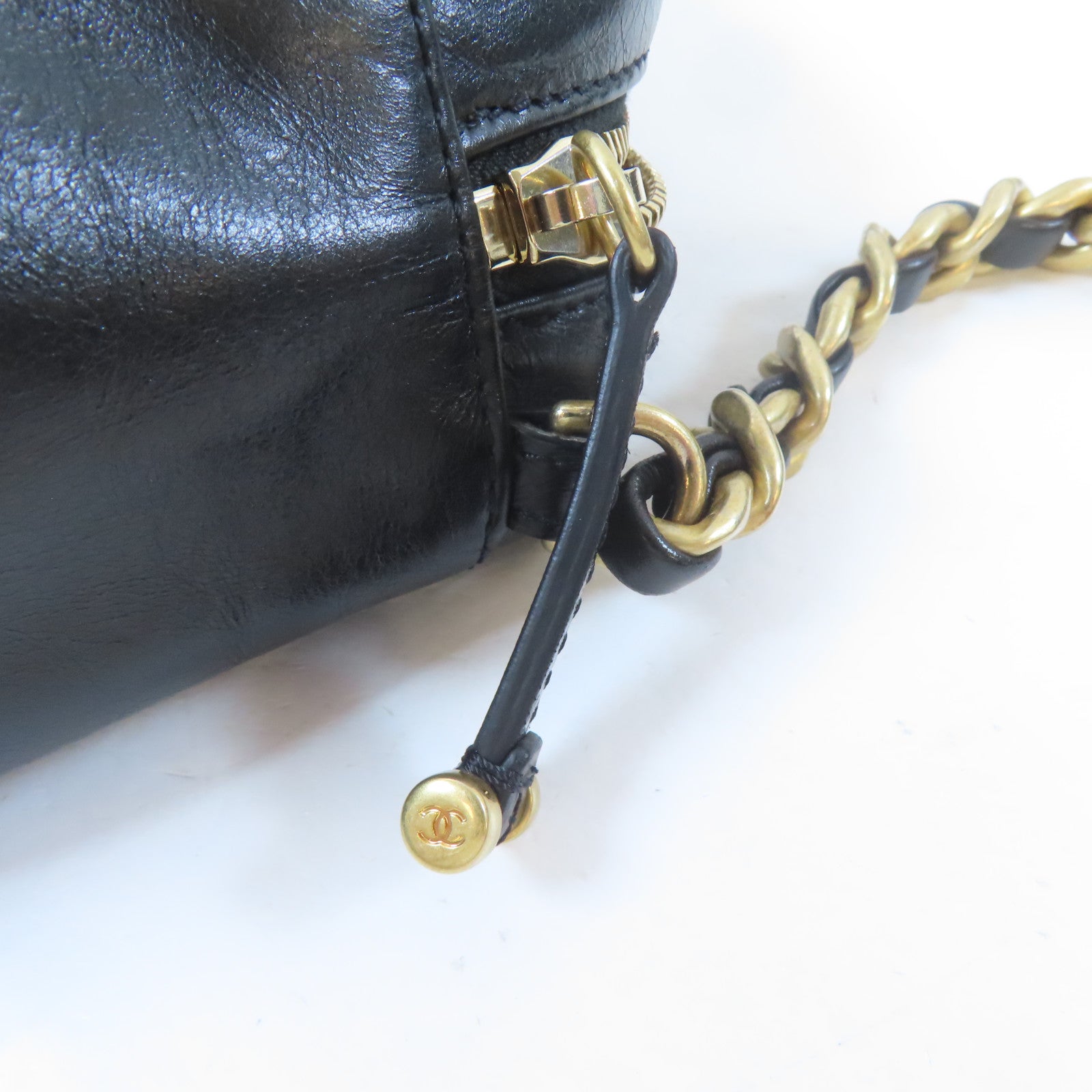 CHANEL 菱格牛皮皮革Shoulder Bag金扣肩背袋黑色