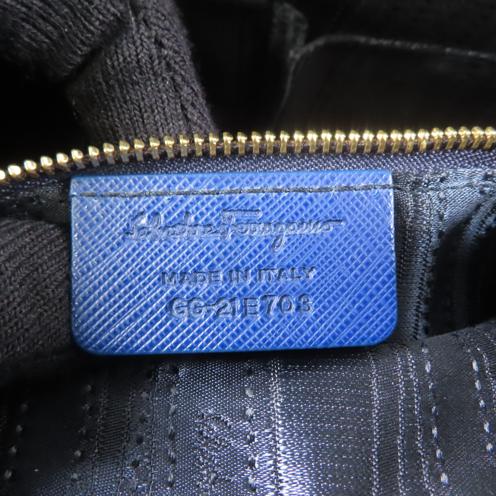 Salvatore Ferragamo 牛皮皮革2 Way Shoulder金扣手挽肩背兩用袋藍色