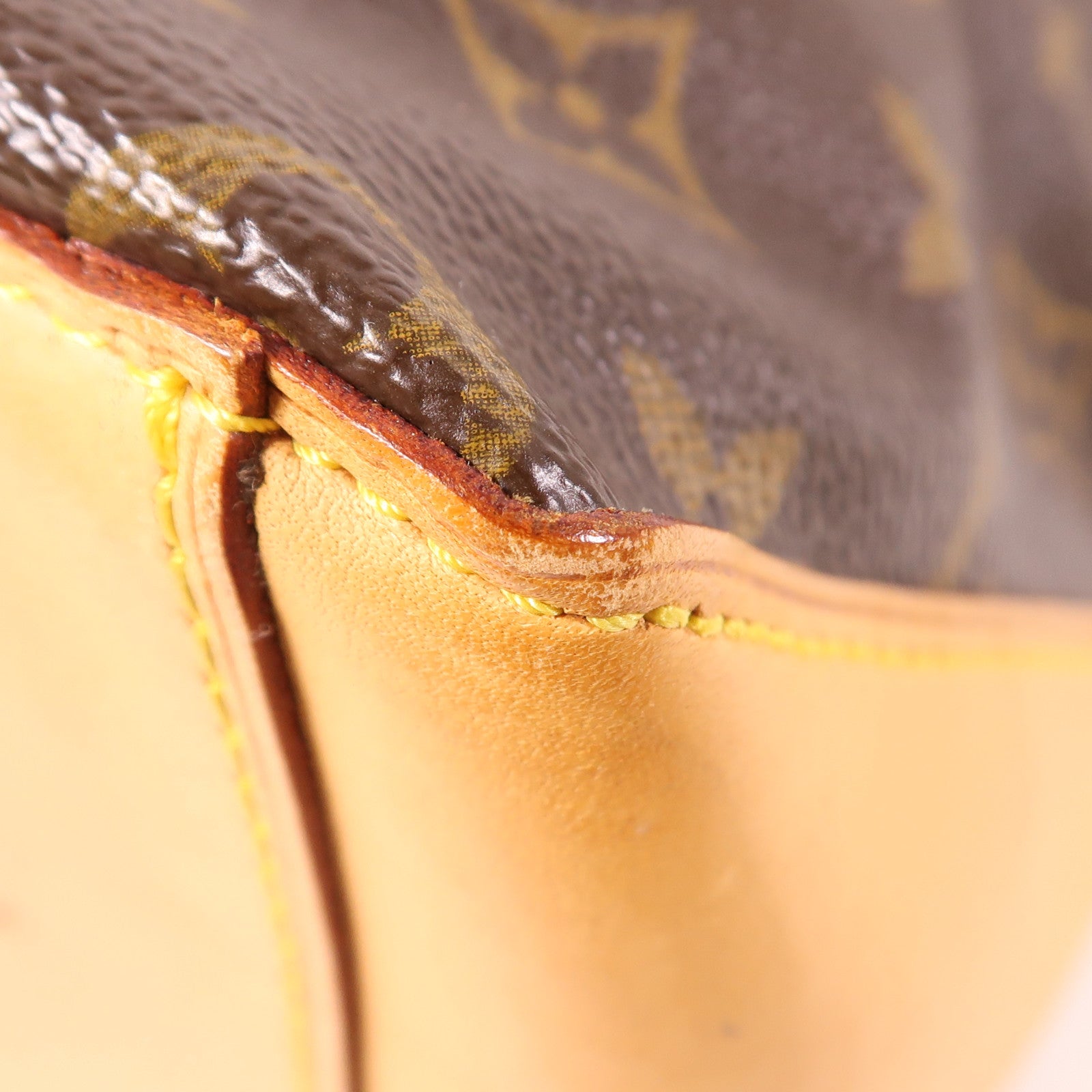 LOUIS VUITTON 【激減優惠】Monogram Cabas Mezzo金扣肩背袋