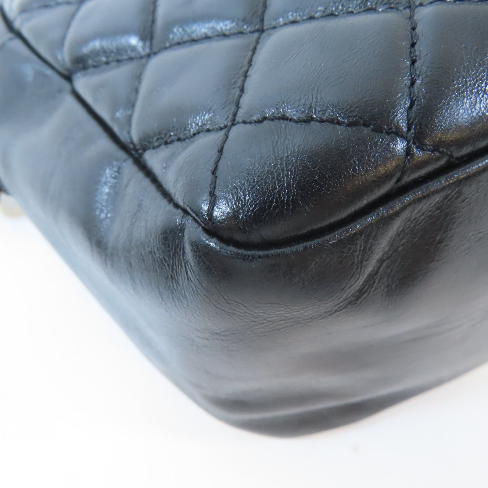 CHANEL 菱格牛皮皮革Shoulder Bag金扣肩背袋黑色