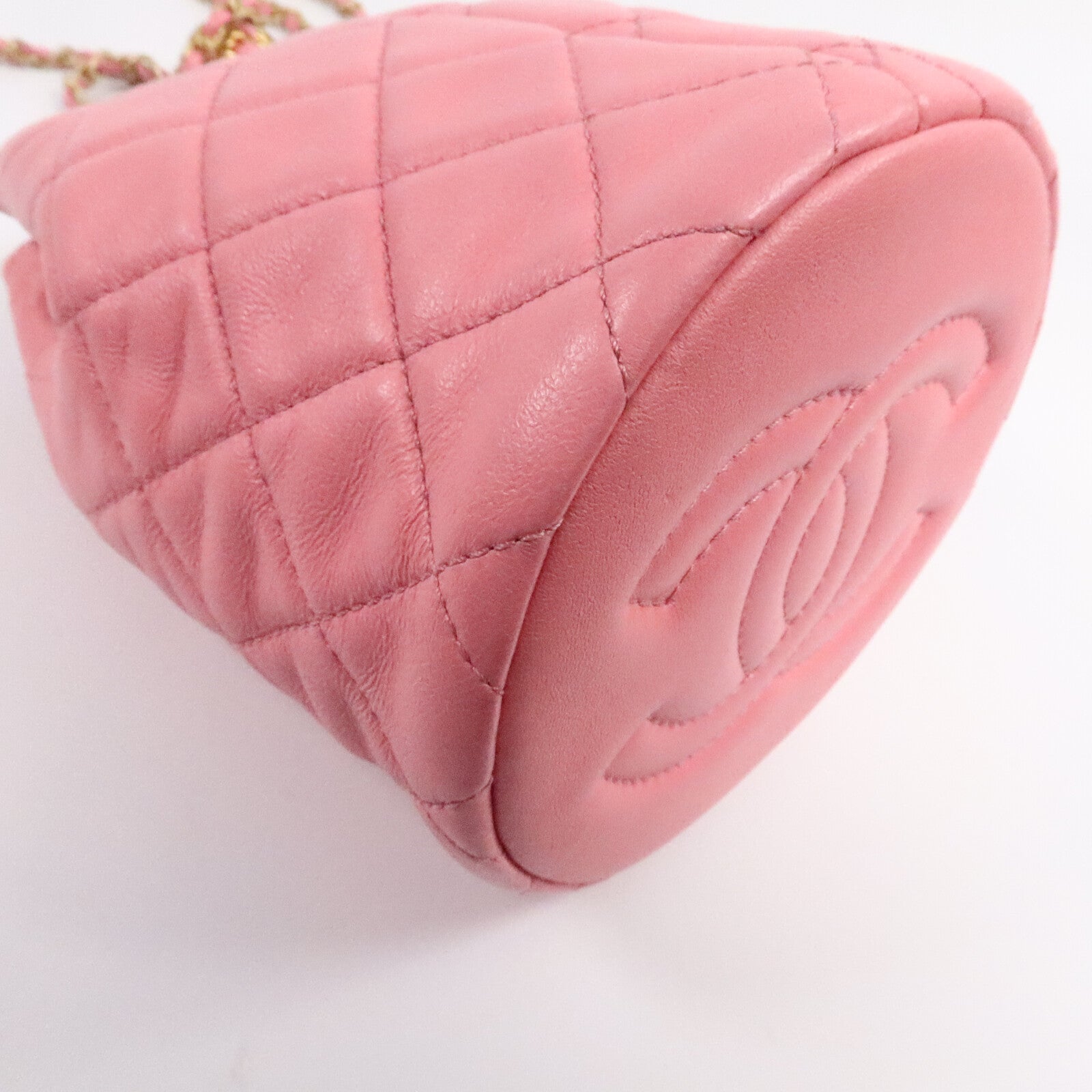 CHANEL 羊皮皮革Bucket Bag鏈帶肩背袋