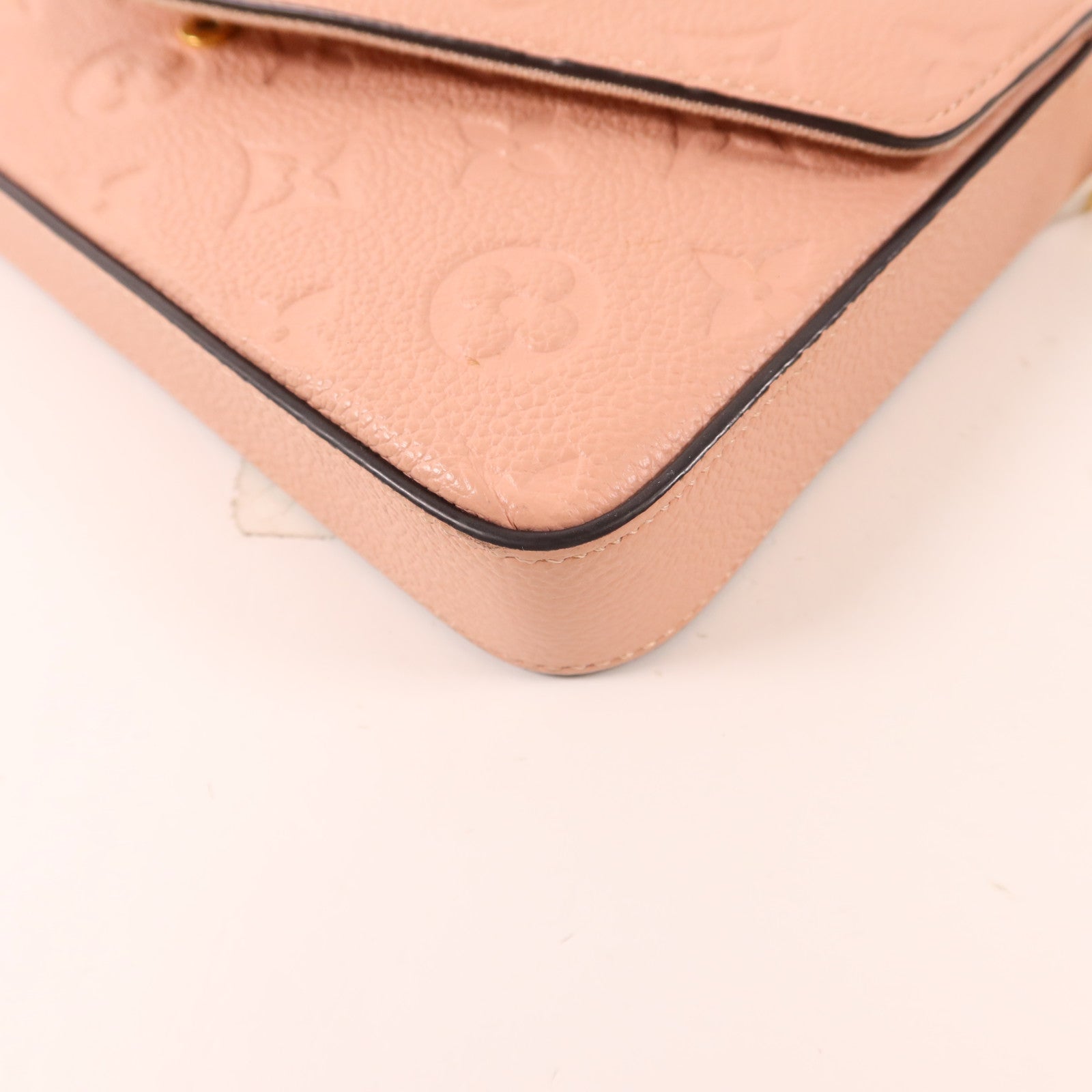 LOUIS VUITTON 【激減優惠】Monogram Empreinte Felicie Pochette金扣鏈帶肩背袋