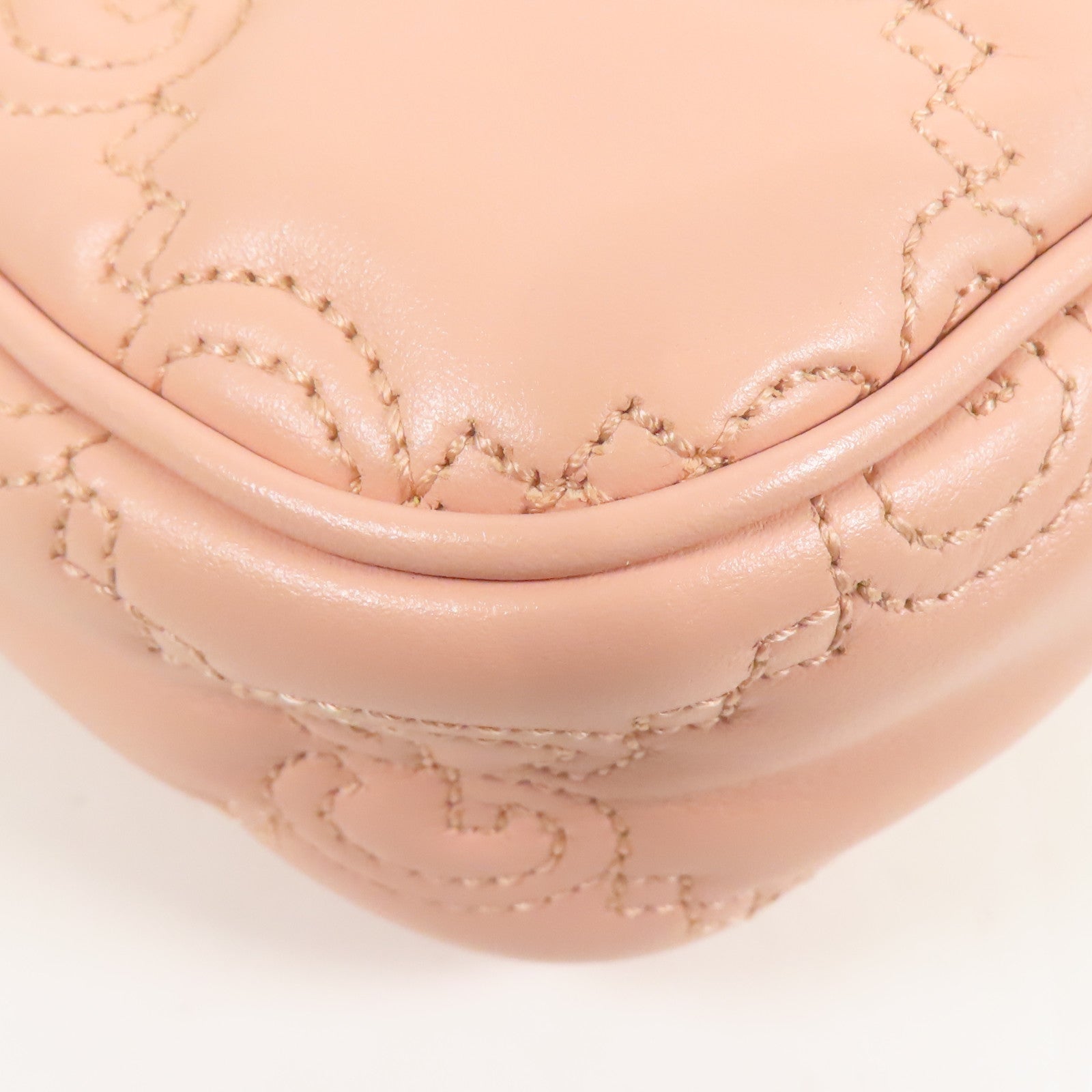 GUCCI 牛皮皮革GG Matelasse金扣鏈帶肩背袋