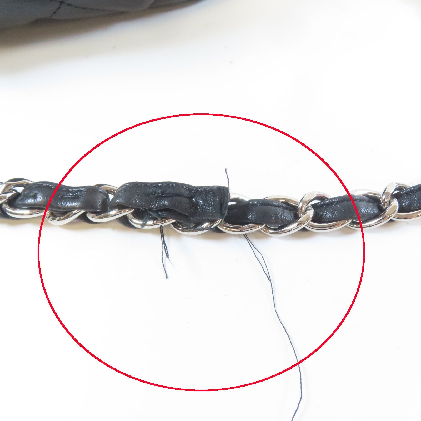 CHANEL 菱格羊皮皮革Chain Shoulder銀扣鏈帶肩背袋黑色