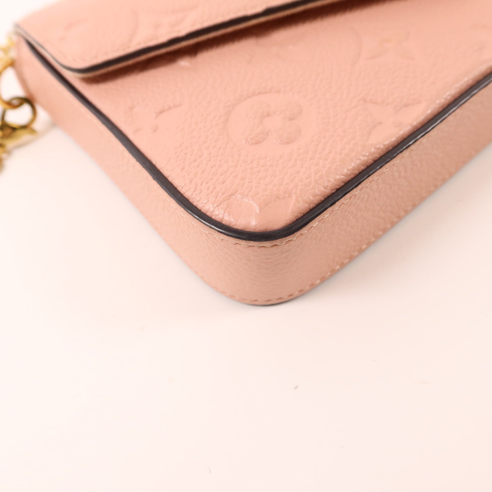 LOUIS VUITTON 【激減優惠】Monogram Empreinte Felicie Pochette金扣鏈帶肩背袋