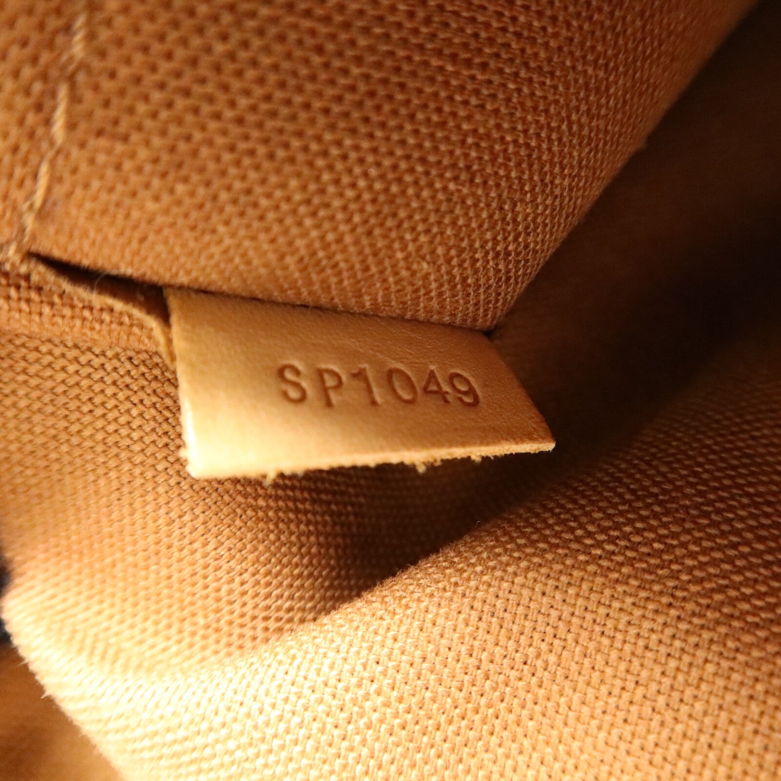 LOUIS VUITTON Monogram Tivoli GM肩背袋