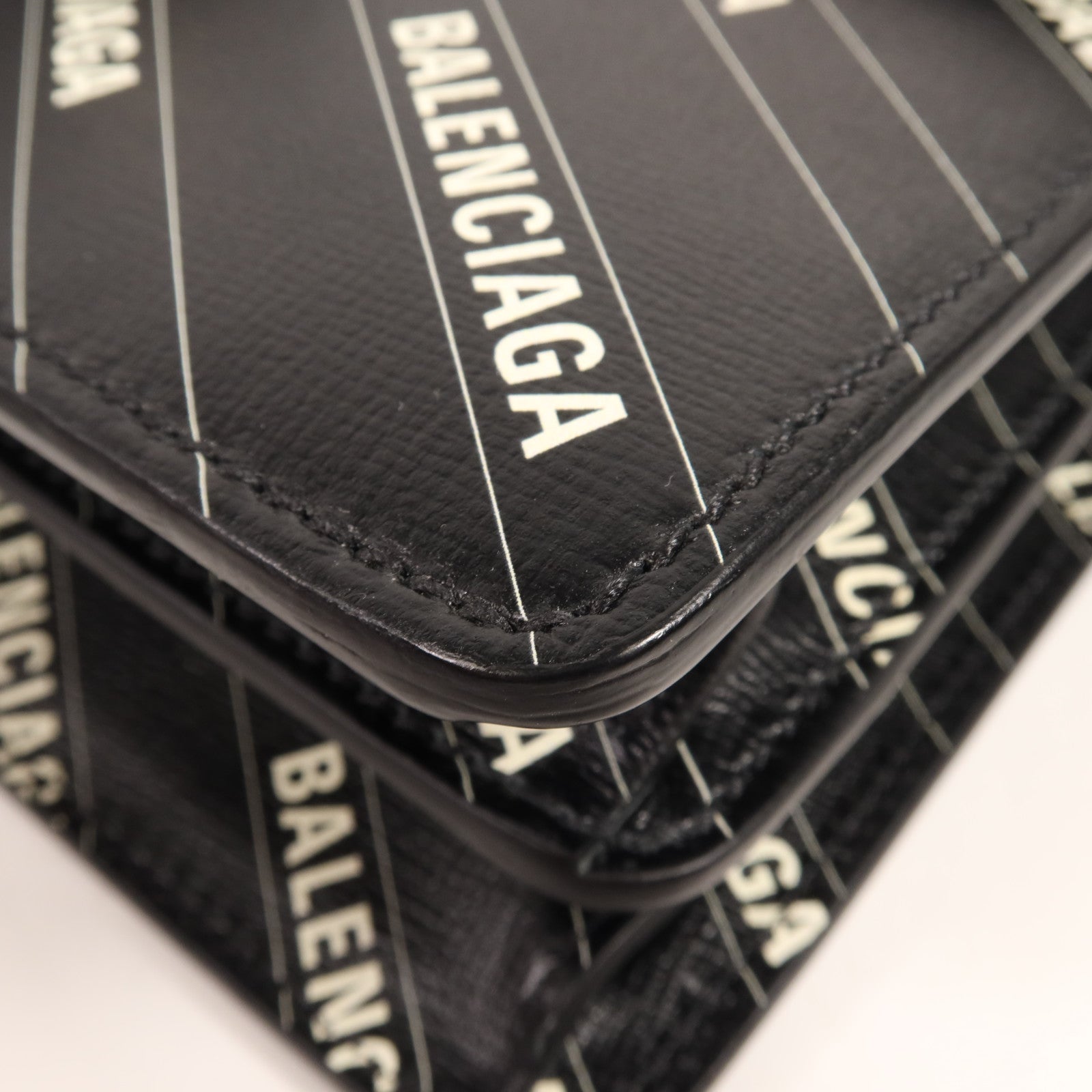 GUCCI 牛皮皮革Gucci x Balenciaga Shoulder Bag銀扣肩背袋