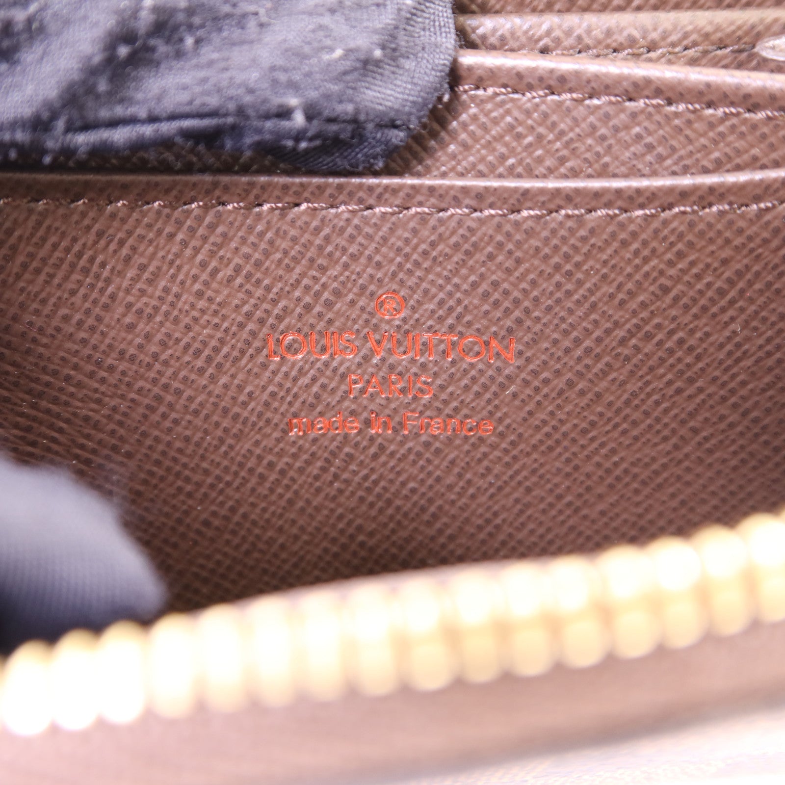 LOUIS VUITTON Damier Zippy Coin Purse金扣零錢包