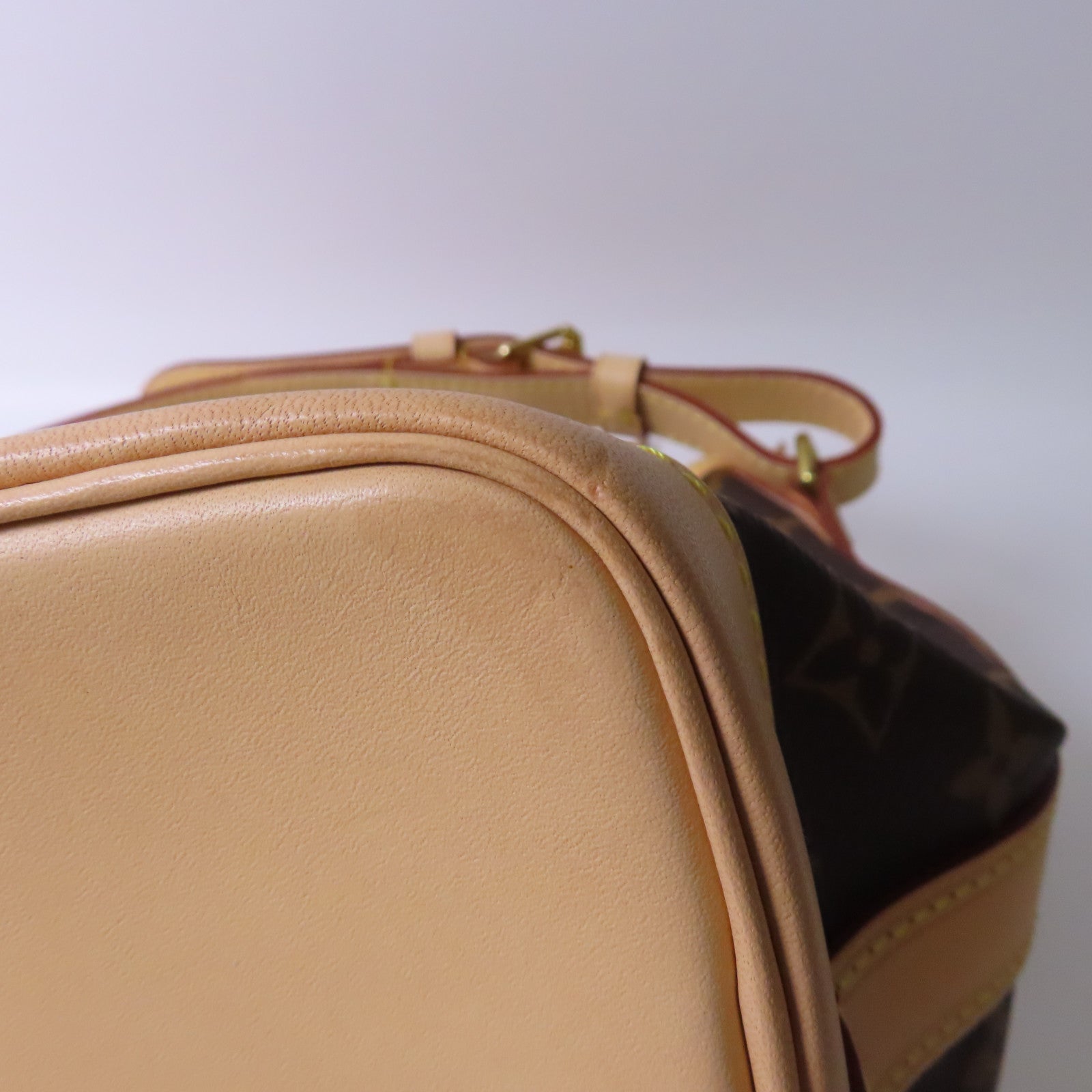 LOUIS VUITTON Monogram Noe BB金扣肩背袋啡色