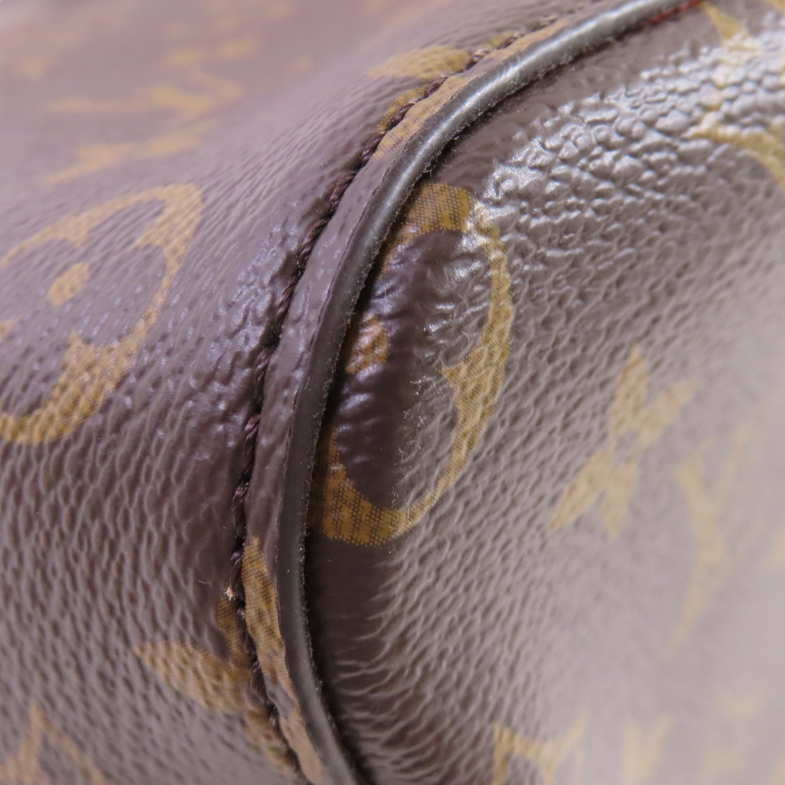 LOUIS VUITTON Monogram NeoNoe MM Shoulder Bag金扣肩背袋啡色/紅色