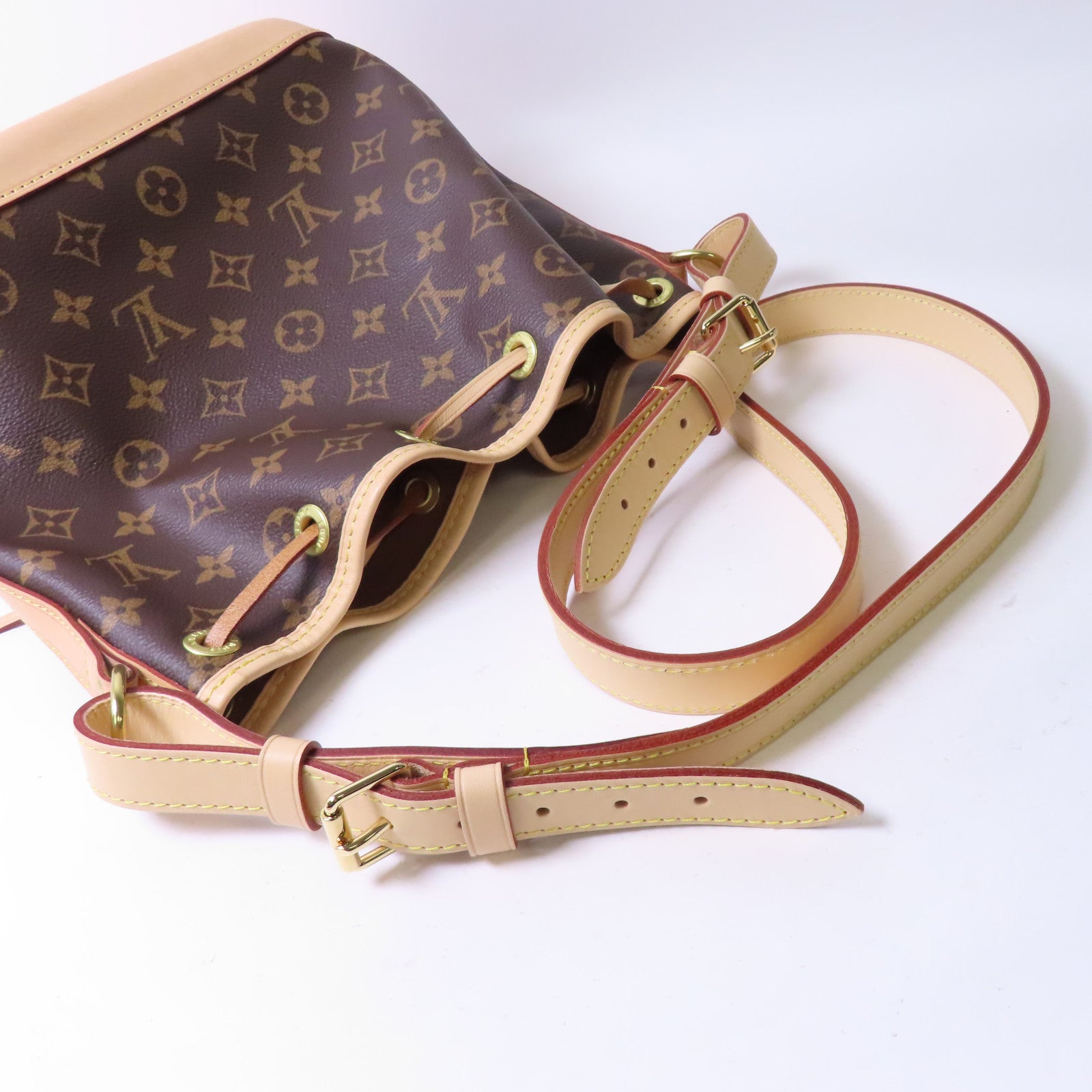LOUIS VUITTON Monogram Noe BB金扣肩背袋啡色
