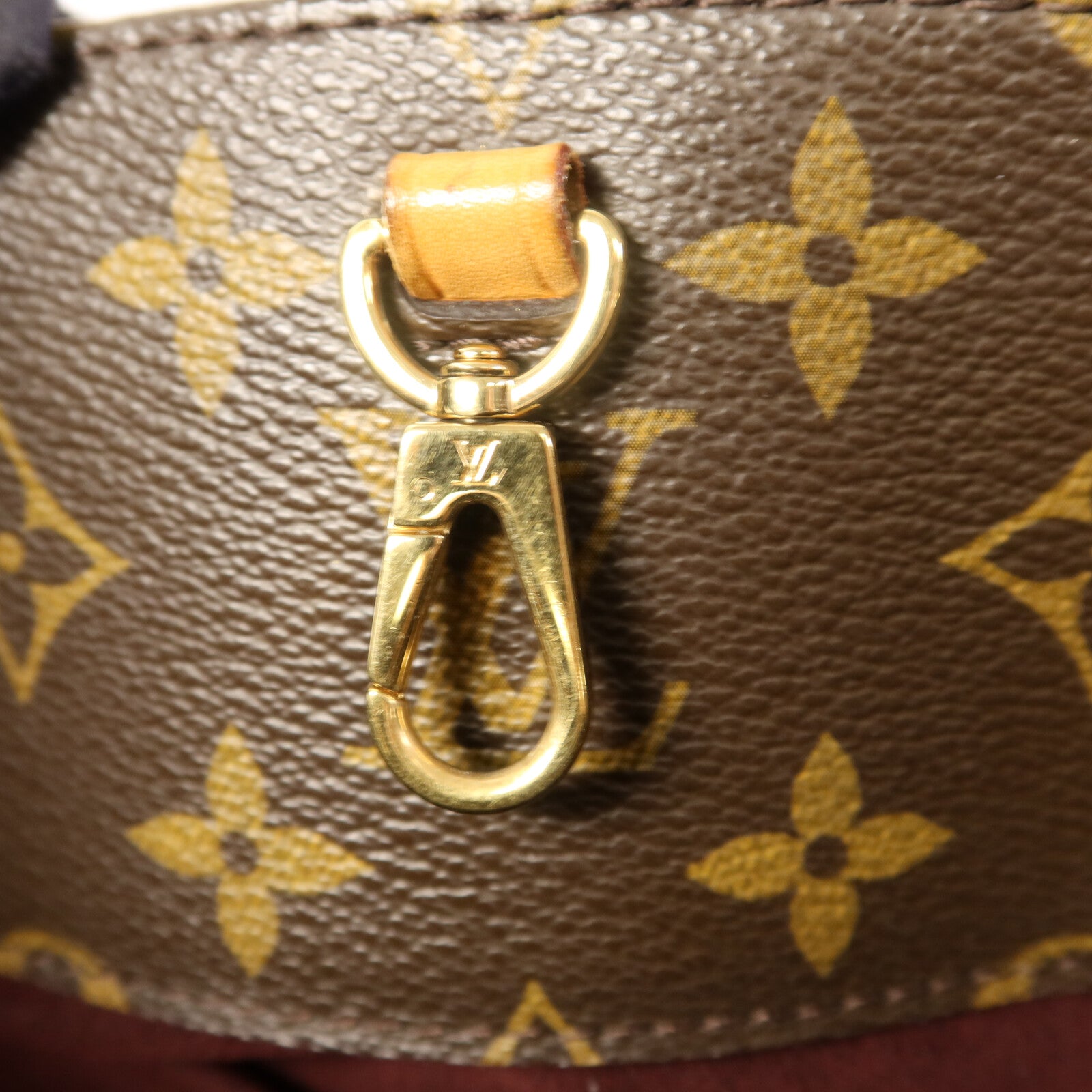 LOUIS VUITTON Monogram Montaigne MM金扣手挽肩背兩用袋