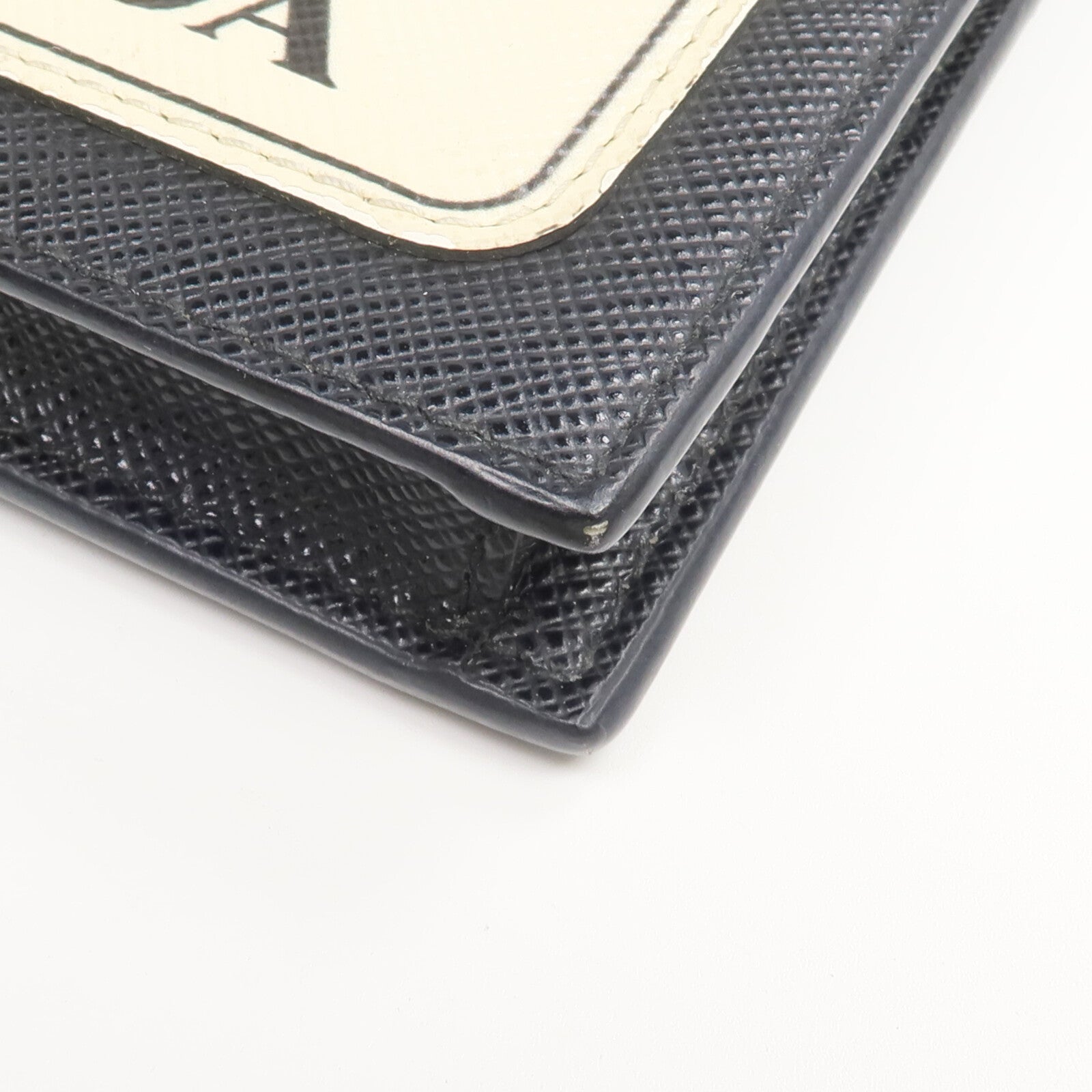 PRADA Saffiano皮革Phone Bag手機袋