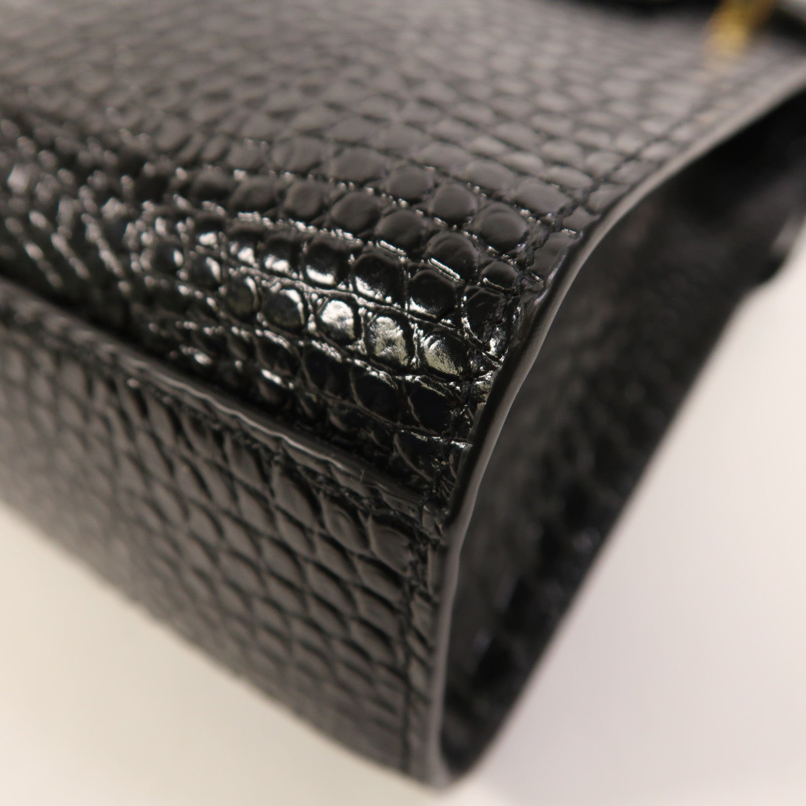 SAINT LAURENT 【激減優惠】牛皮皮革Manhattan Bag金扣肩背袋