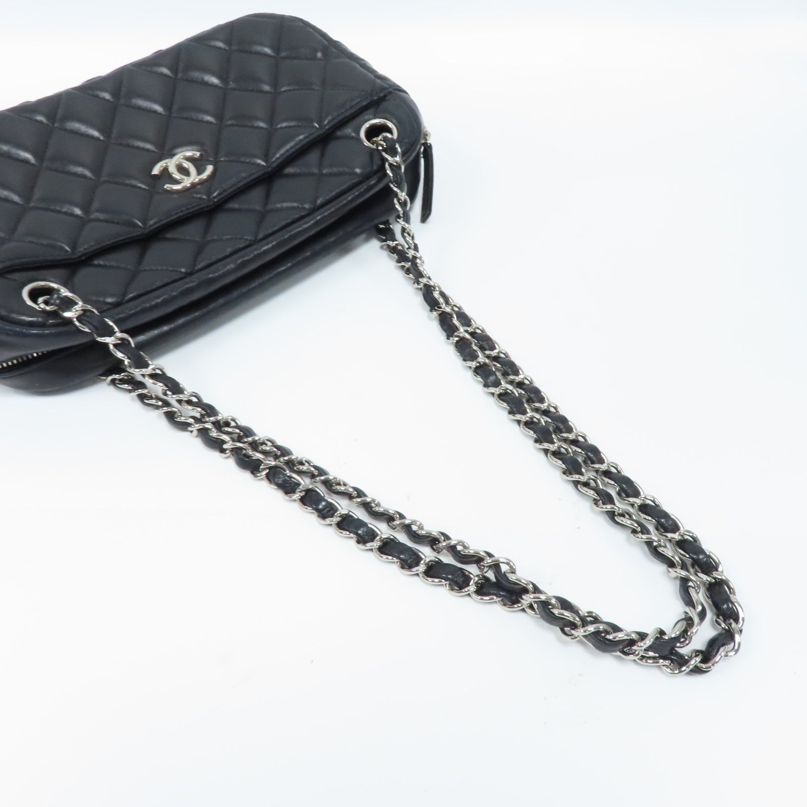 CHANEL 菱格牛皮皮革Shoulder Bag銀扣鏈帶肩背袋黑色