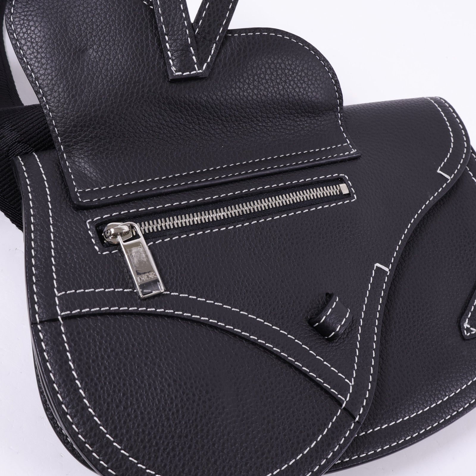 Dior 牛皮皮革Saddle Bag銀扣肩背袋