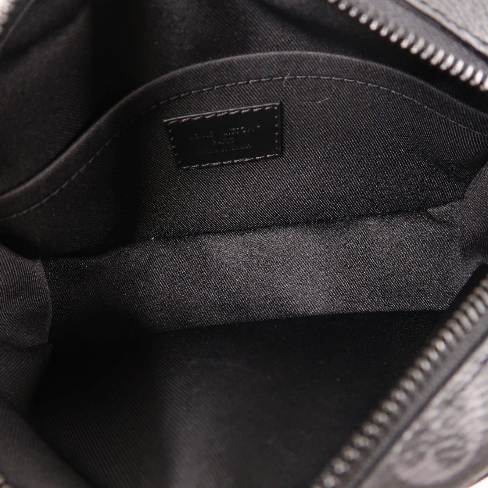 LOUIS VUITTON Monogram Eclipse Trocadero Wearable Wallet肩背袋