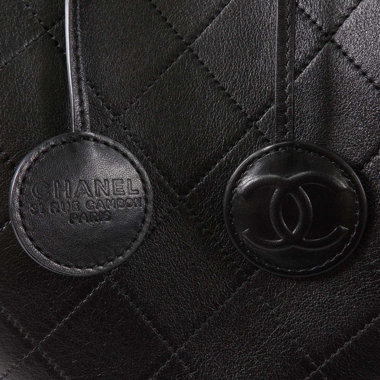 CHANEL 牛皮皮革Bucket Bag肩背袋
