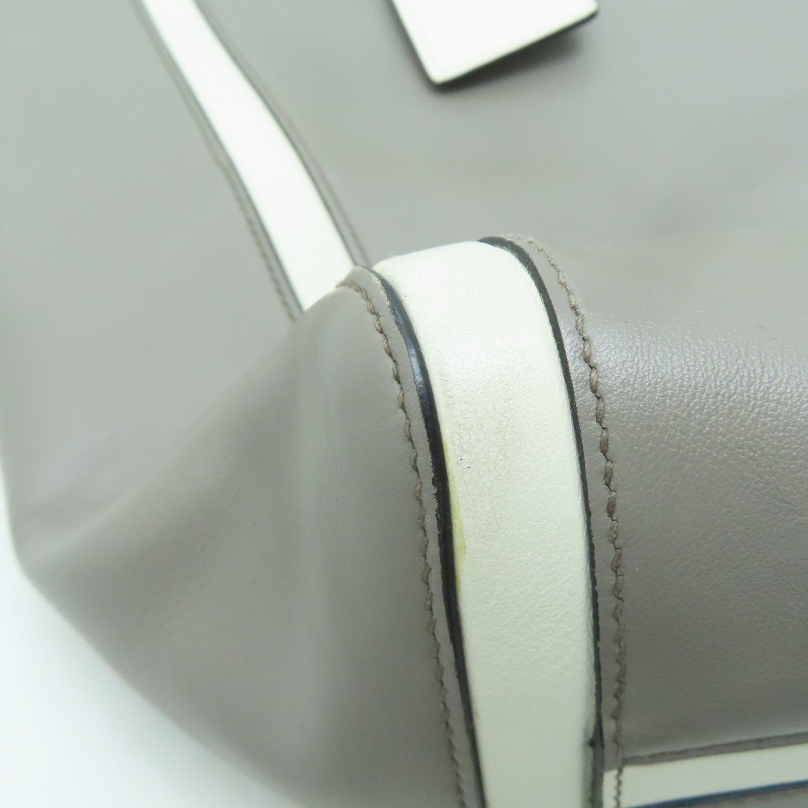 PRADA 牛皮皮革Tote Bag銀扣手挽肩背兩用袋灰色/白色