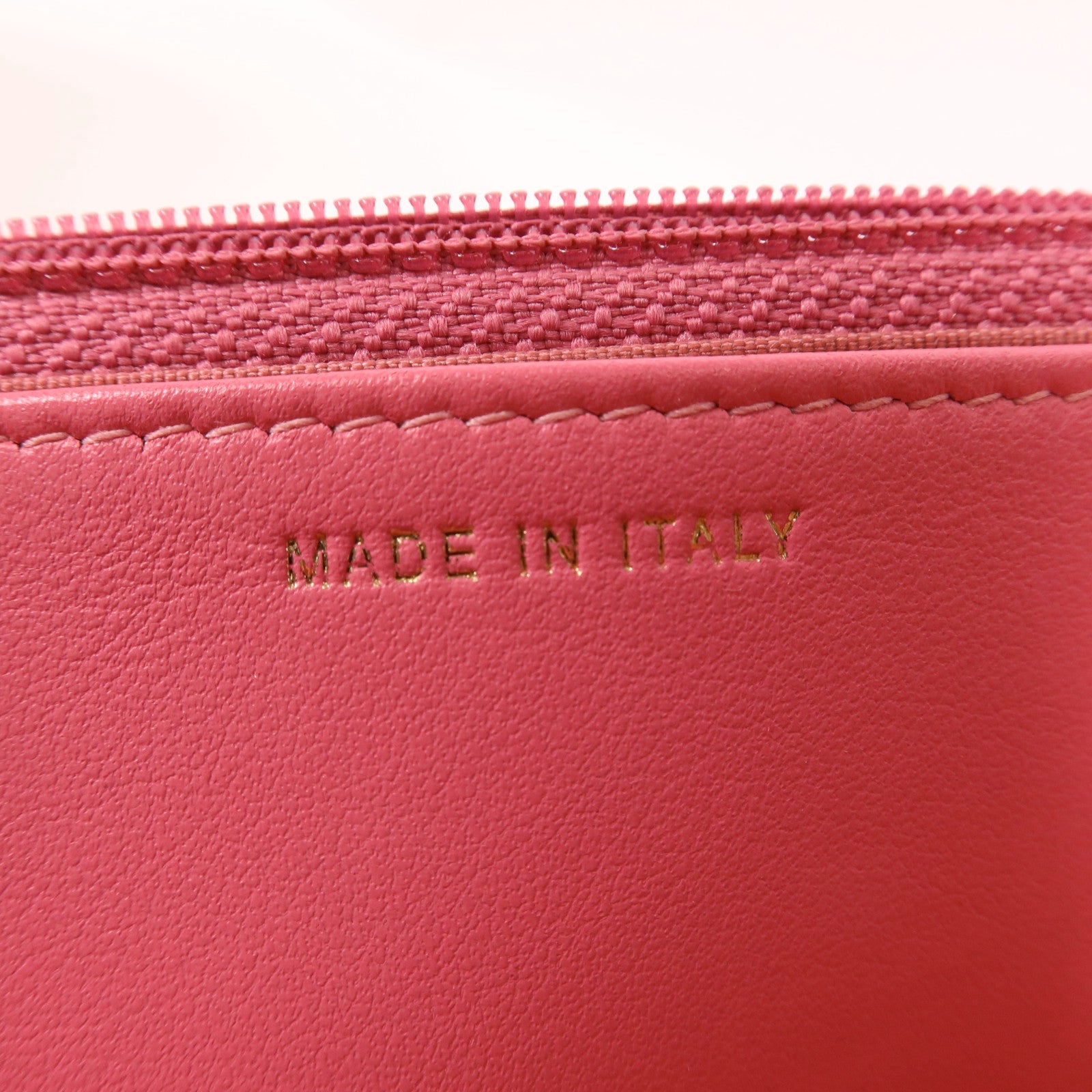 CHANEL 牛皮皮革WOC Wallet On Chain金扣肩背袋