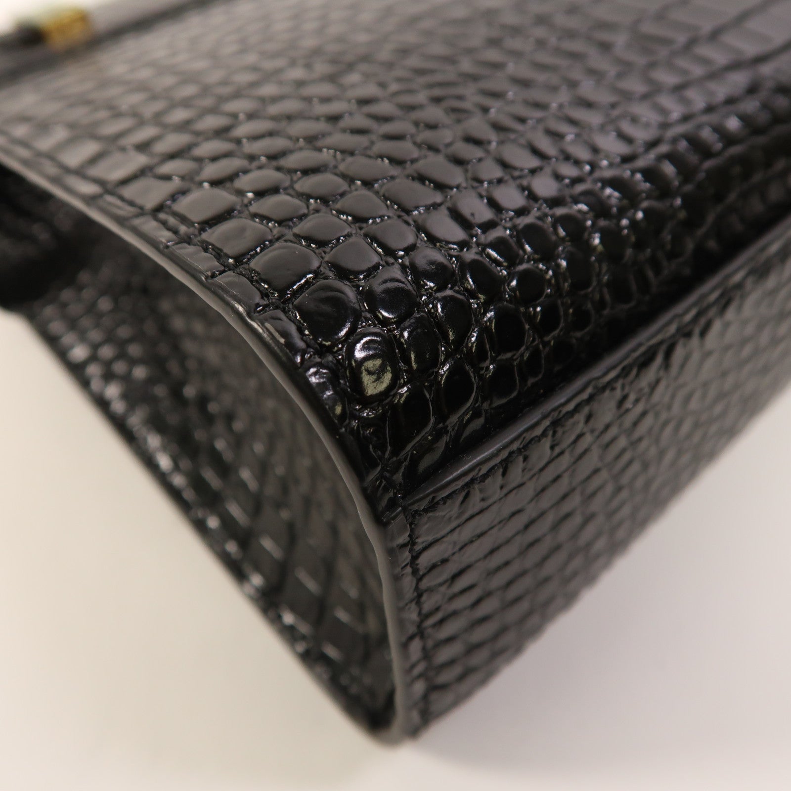 SAINT LAURENT 【激減優惠】牛皮皮革Manhattan Bag金扣肩背袋