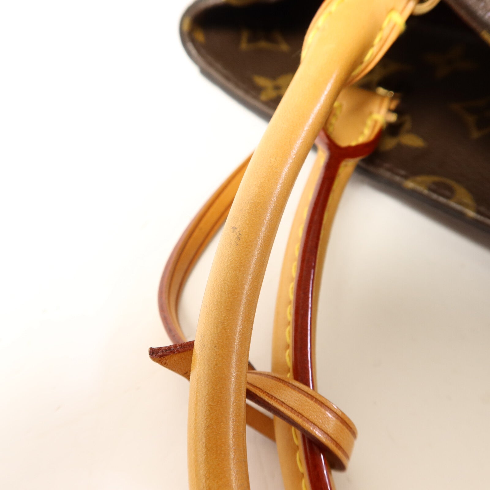 LOUIS VUITTON Monogram Montaigne MM金扣手挽肩背兩用袋