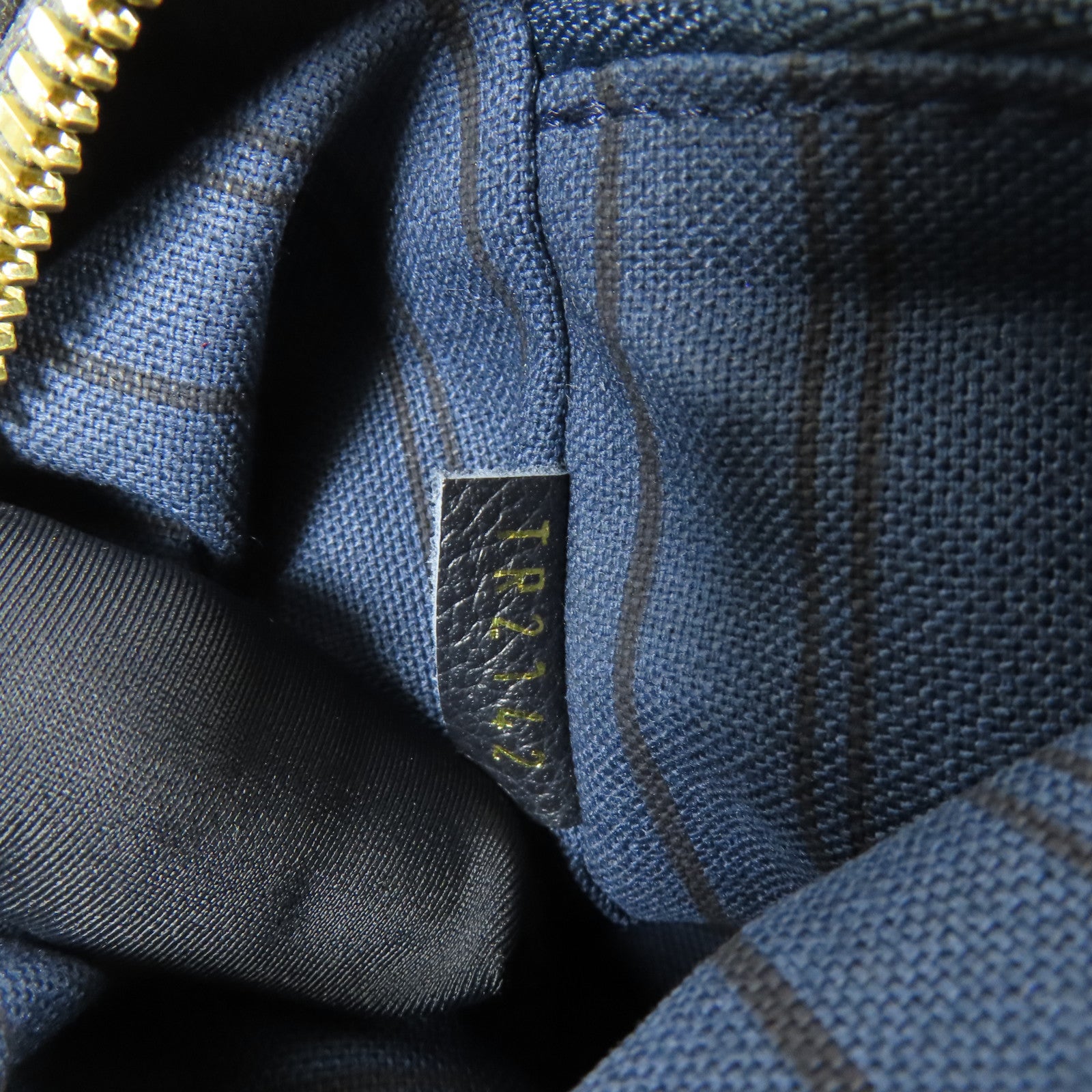 LOUIS VUITTON Monogram Empreinte Lumineuse PM金扣手挽肩背兩用袋