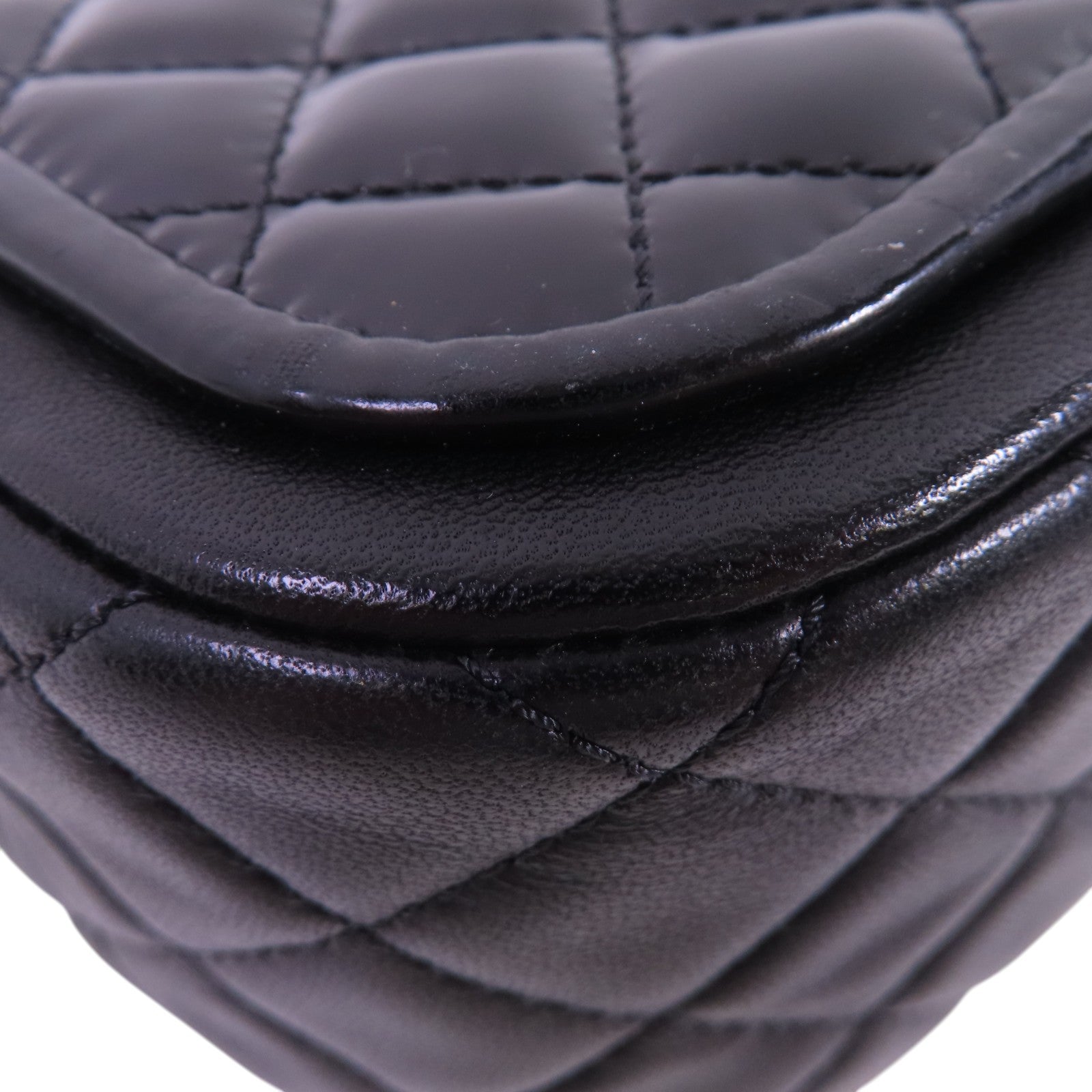 CHANEL 漆皮皮革Chain Shoulder Bag銀扣鏈帶肩背袋