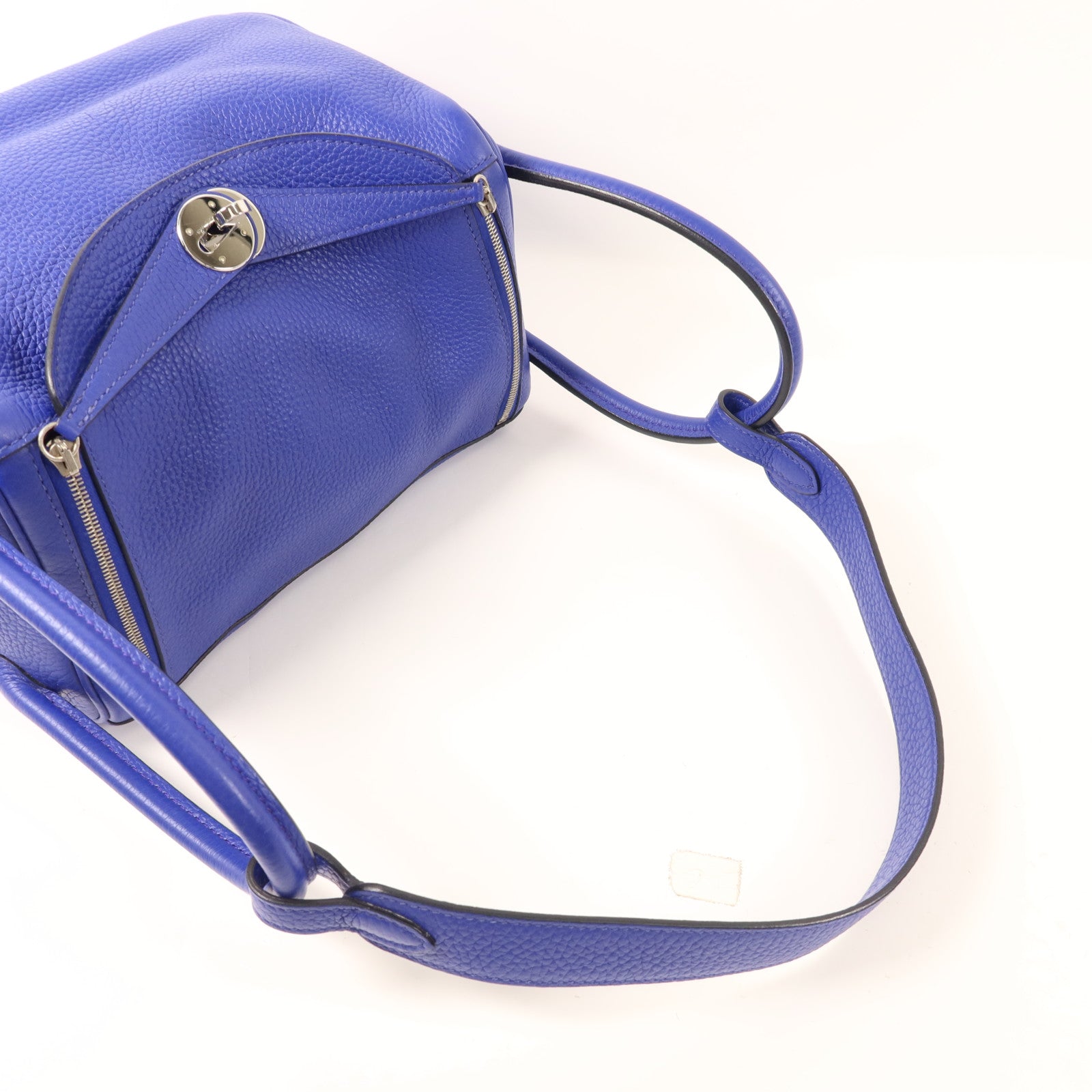 HERMES Clemence皮革Lindy 26銀扣手挽肩背兩用袋Bleu Electrique
