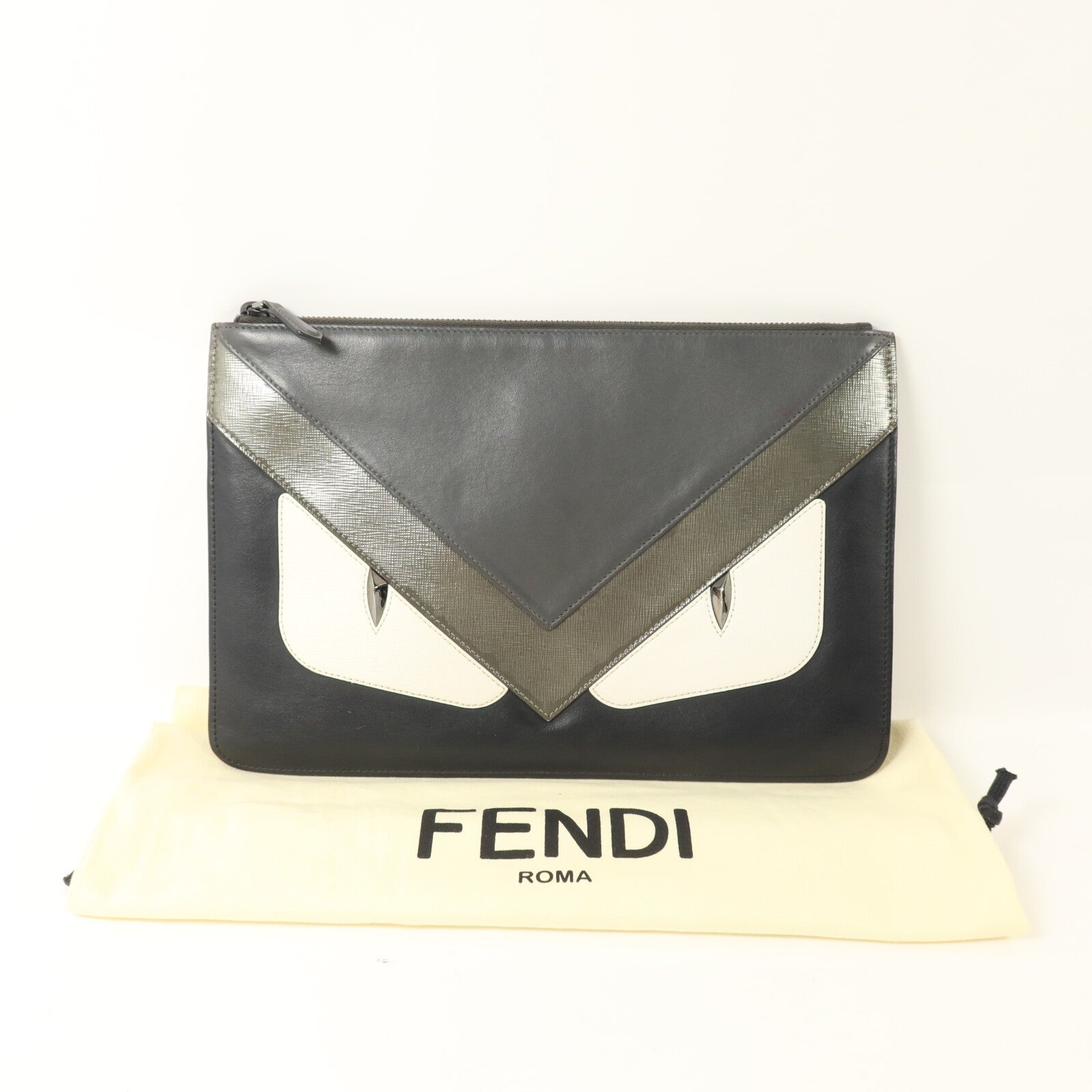 FENDI 牛皮皮革Bugs Monster Clutch手拿包