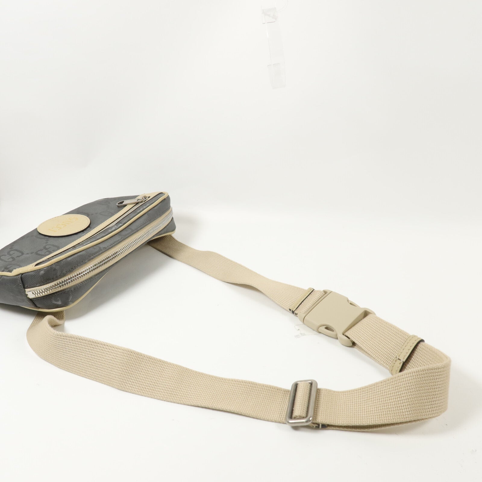 GUCCI 尼龍GG Nylon Off The Grid腰包
